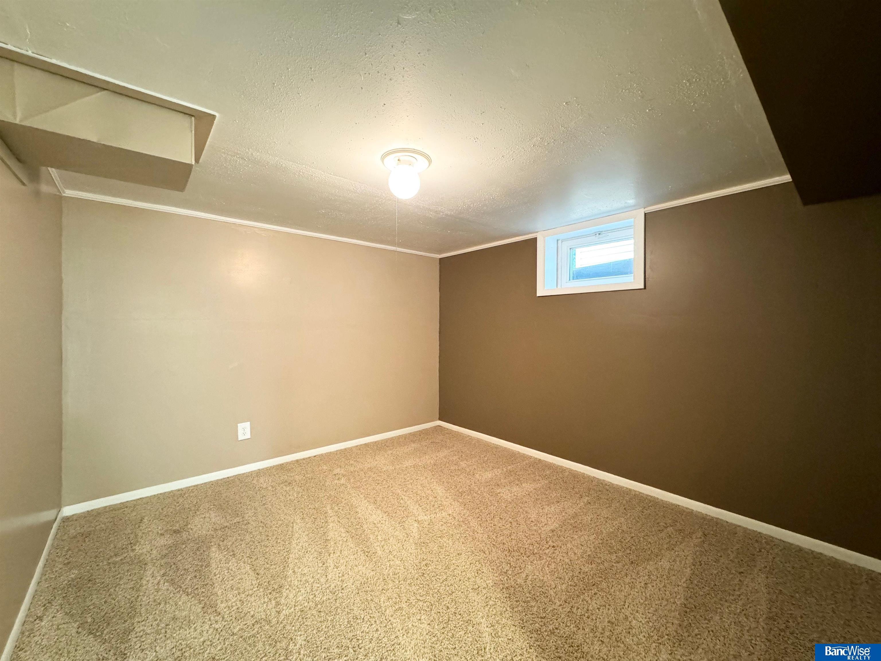 1435 Van Dorn Street