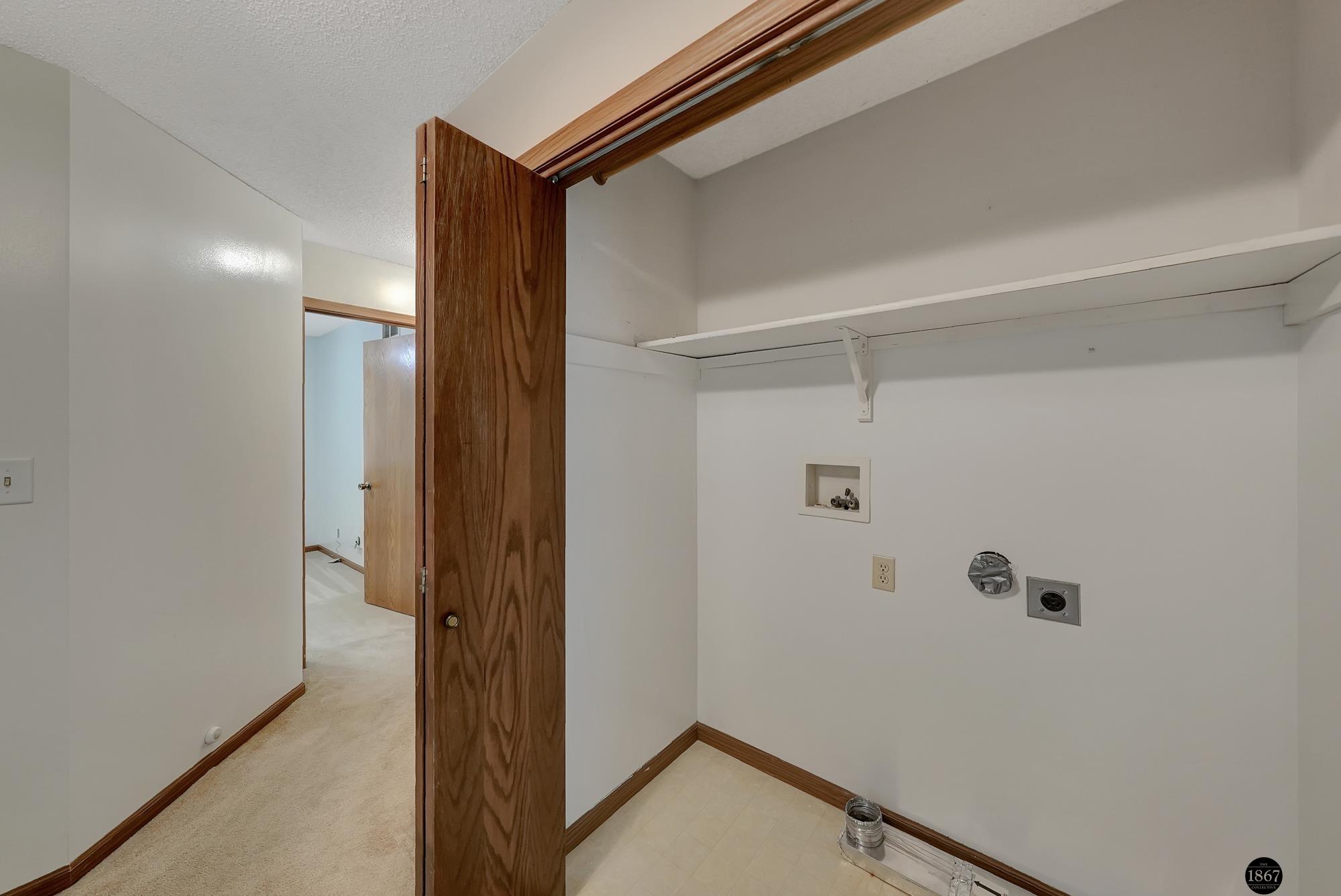 4725 Bel-Ridge Drive