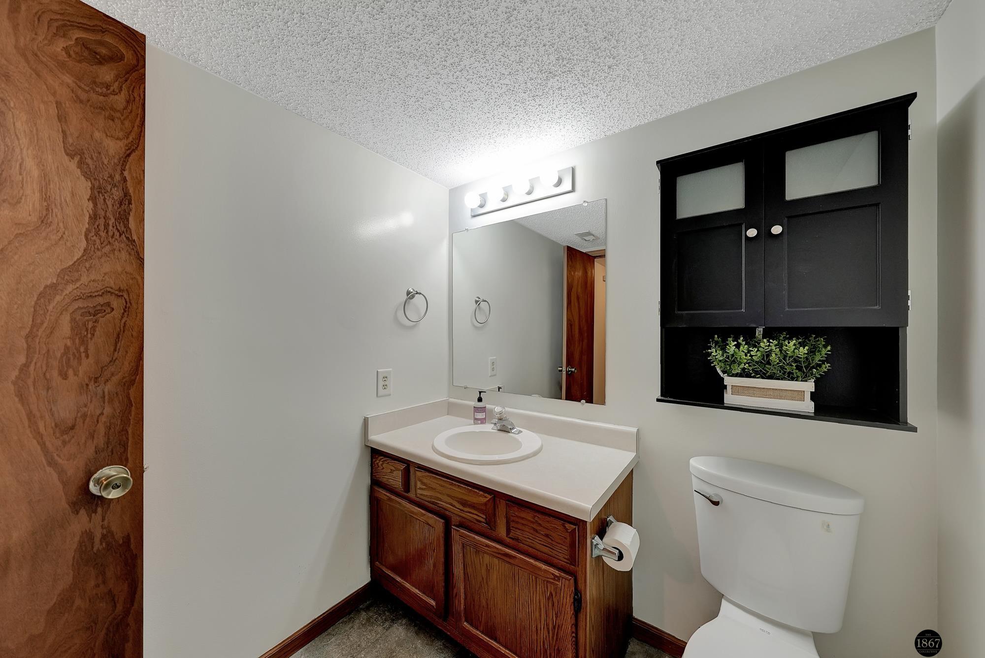 4725 Bel-Ridge Drive