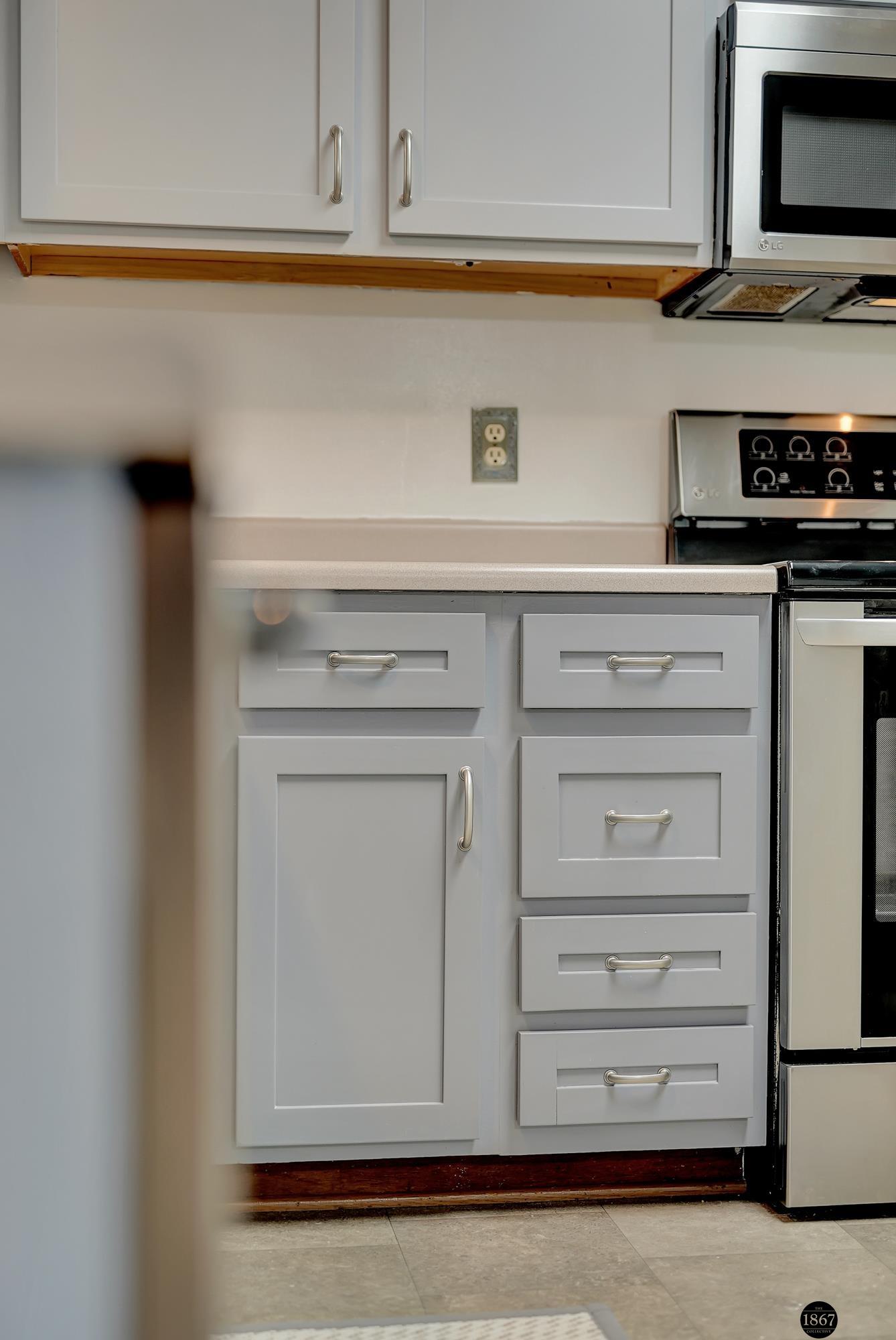 4725 Bel-Ridge Drive