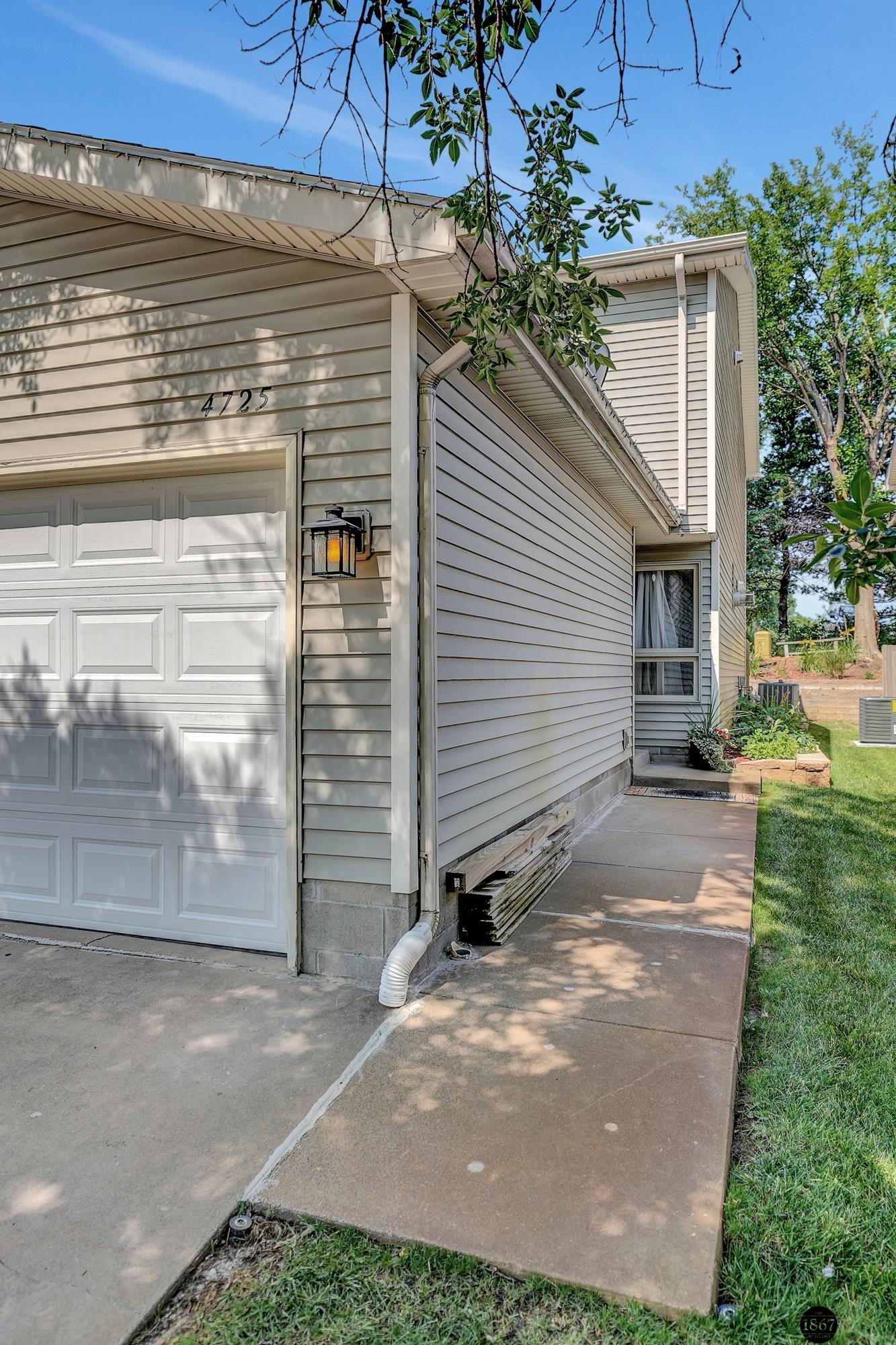 4725 Bel-Ridge Drive