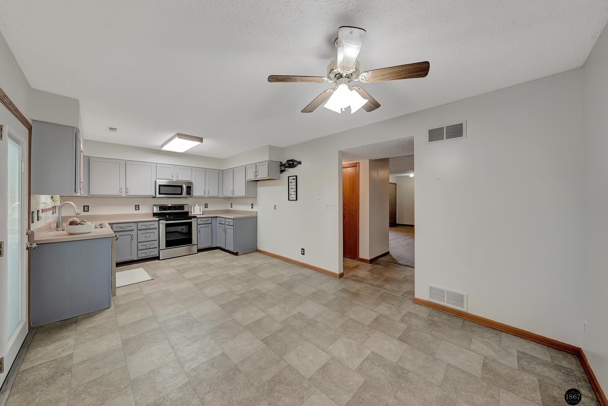 4725 Bel-Ridge Drive