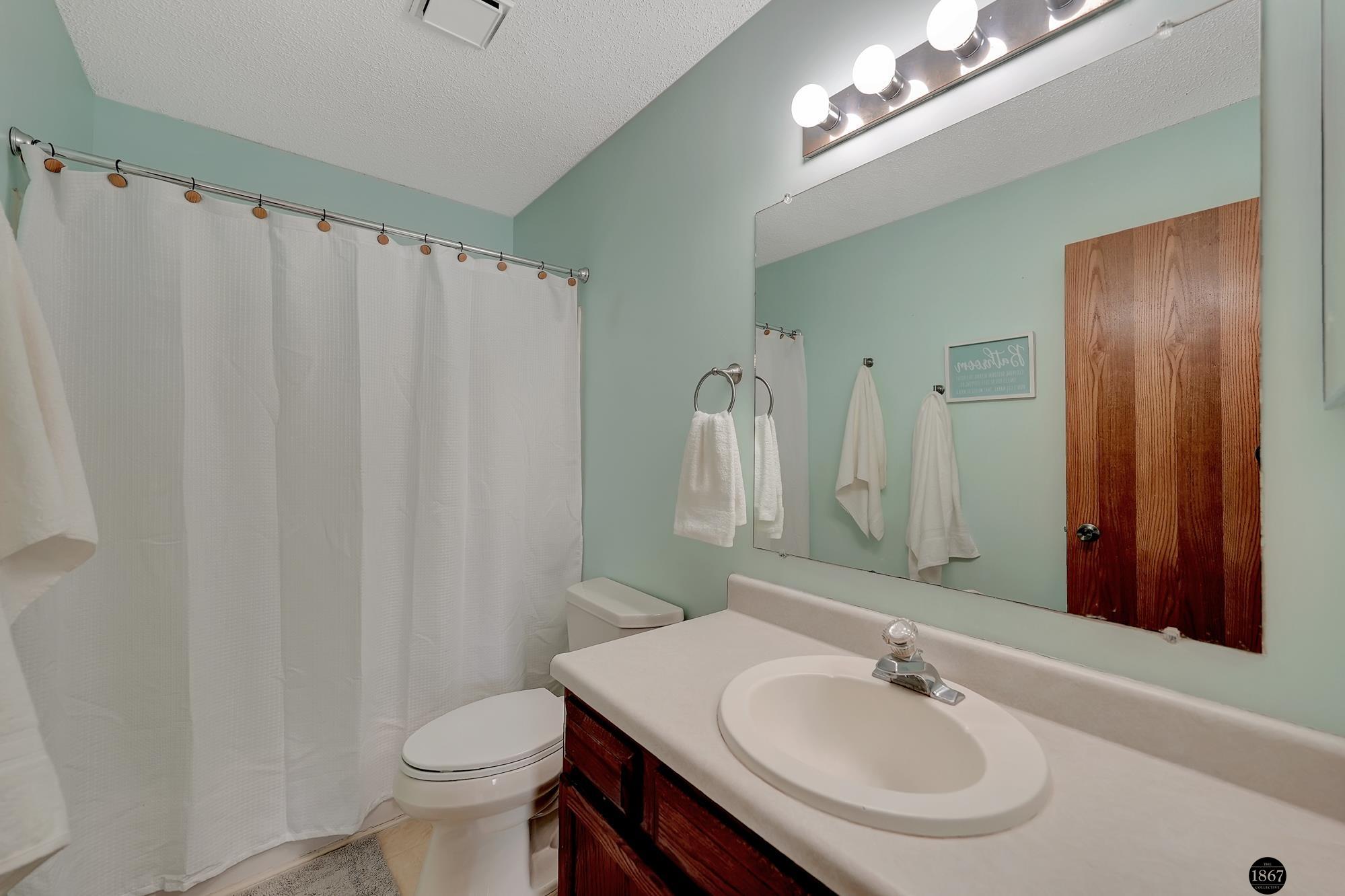 4725 Bel-Ridge Drive