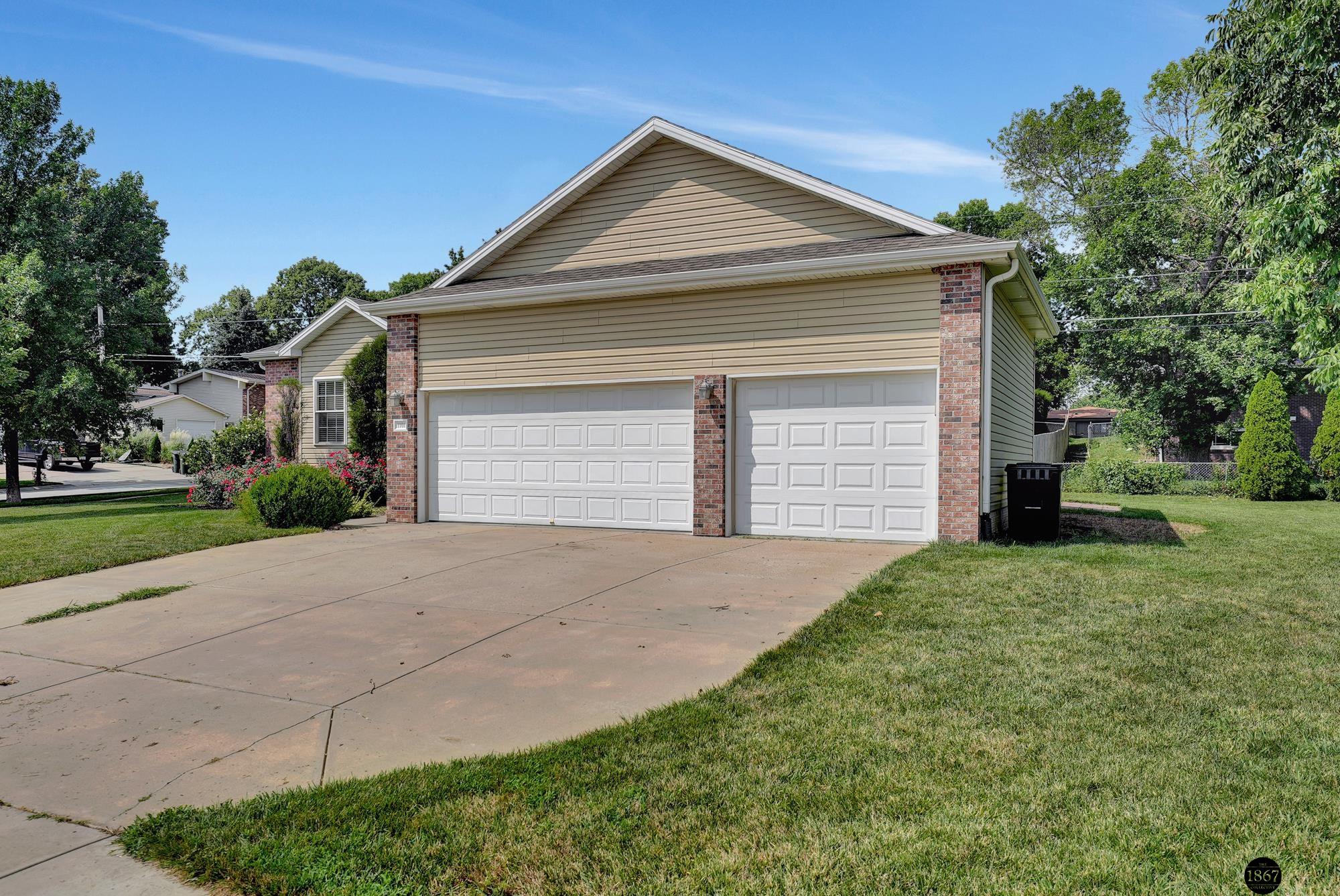 1101 Thunder Bay Circle