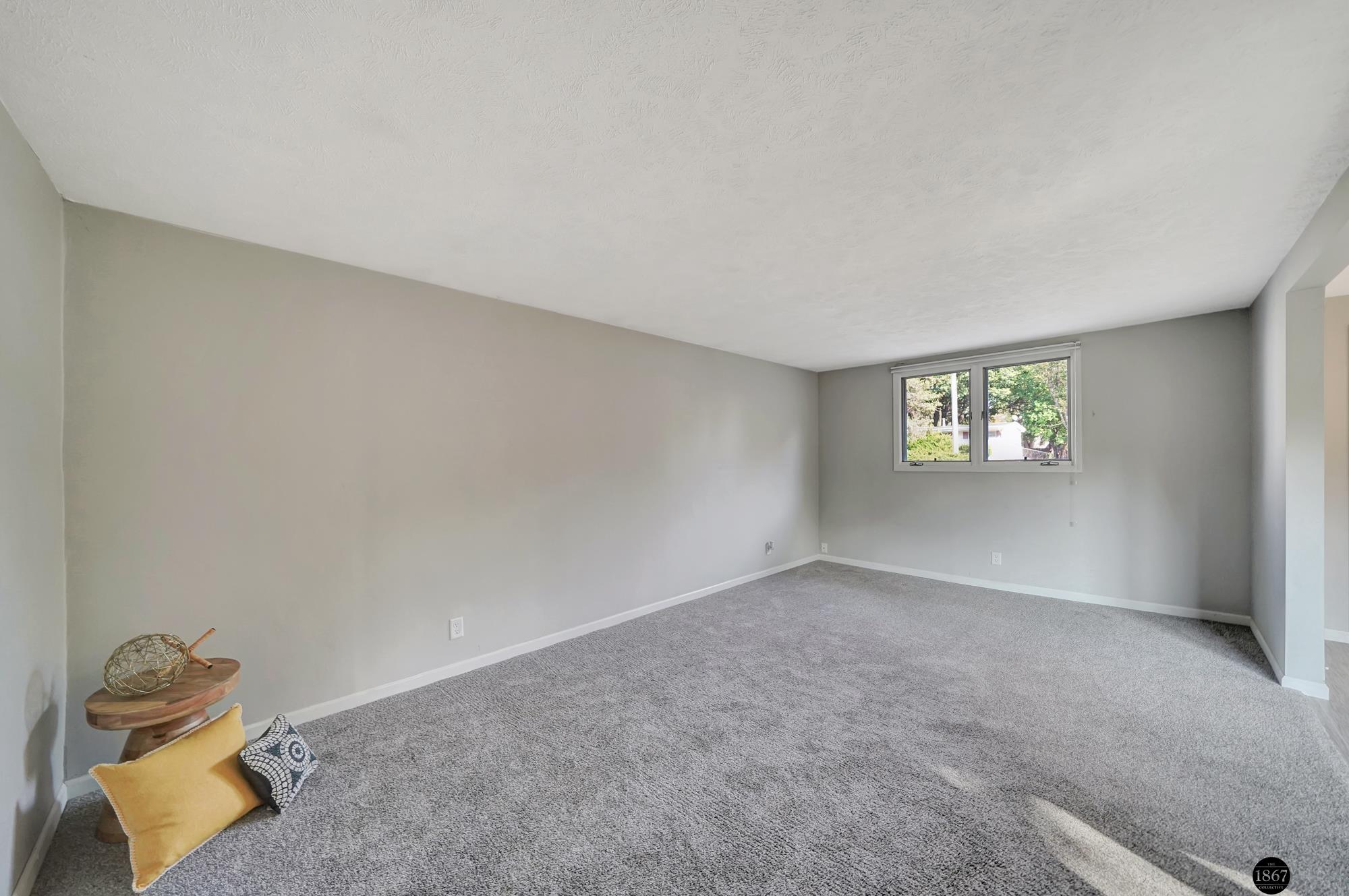 615 Eastborough Lane