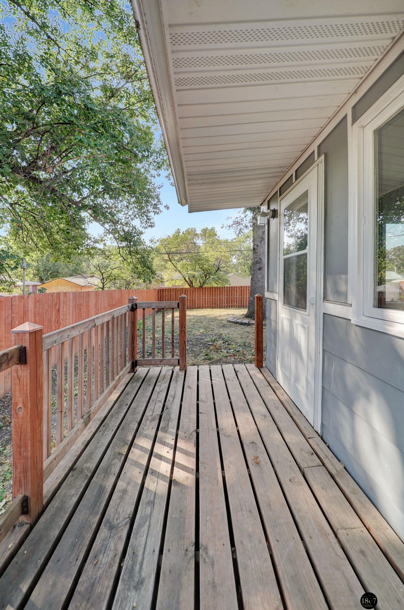 615 Eastborough Lane