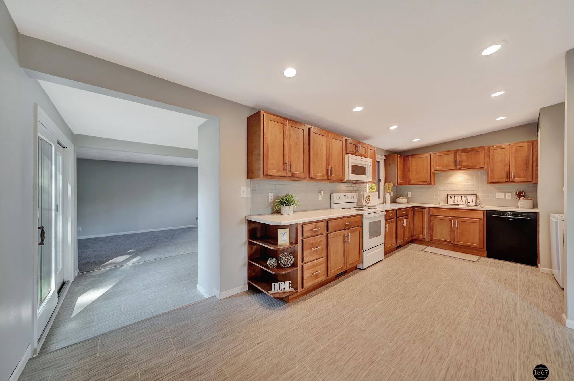 615 Eastborough Lane