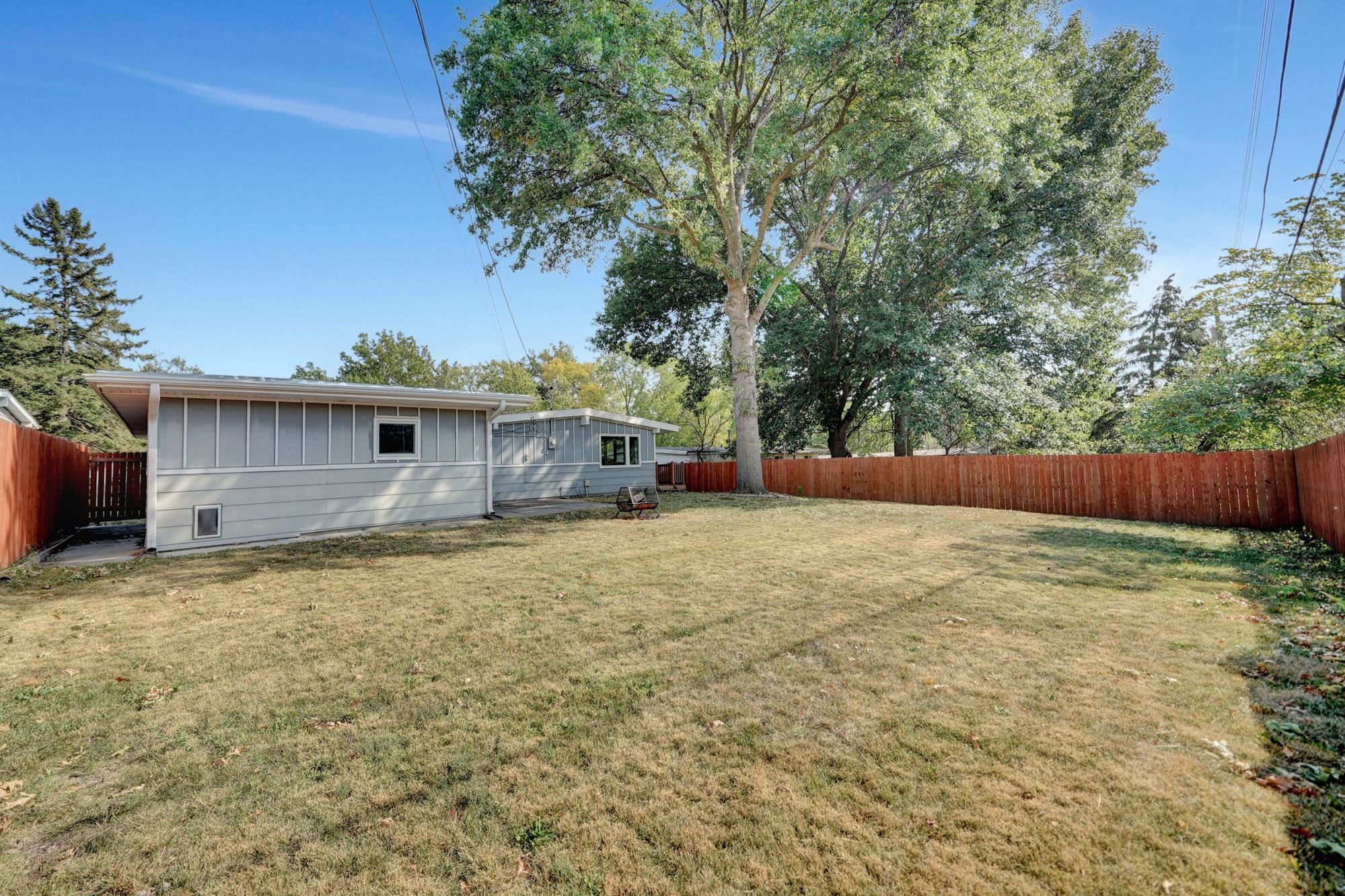 615 Eastborough Lane