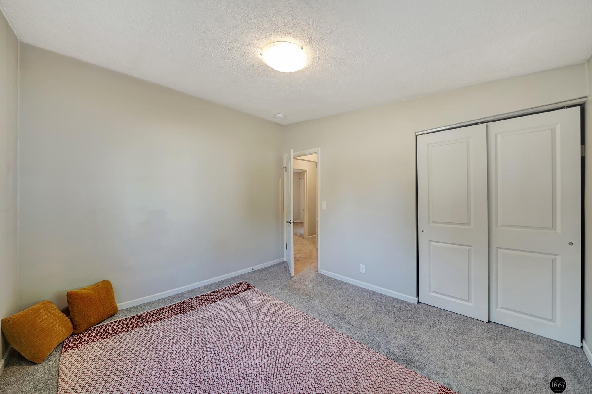 615 Eastborough Lane