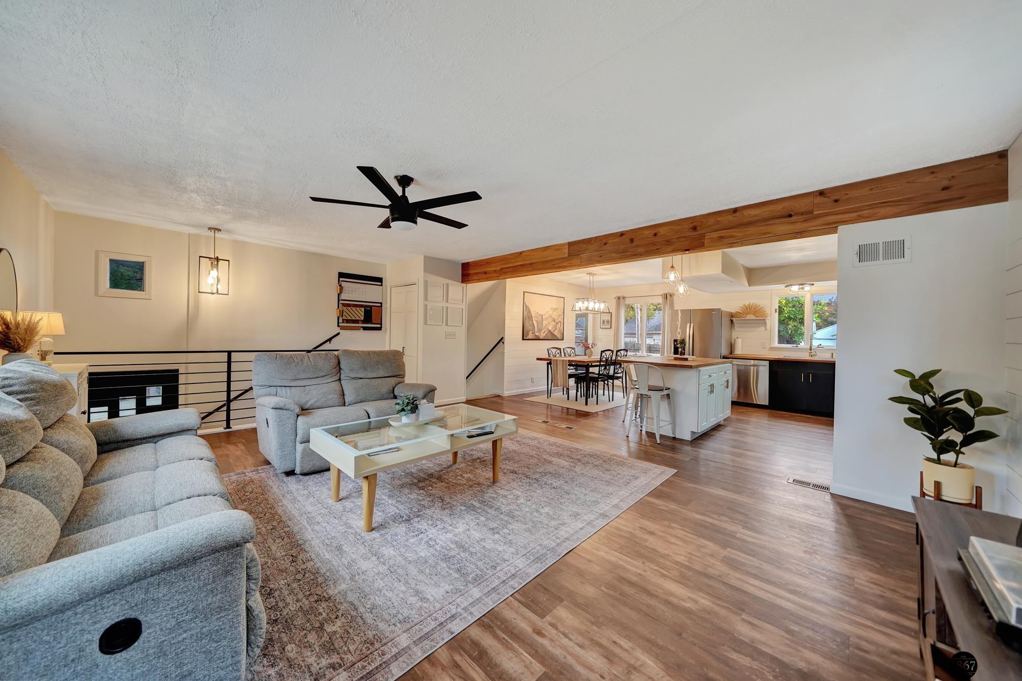 2849 N Cotner Boulevard