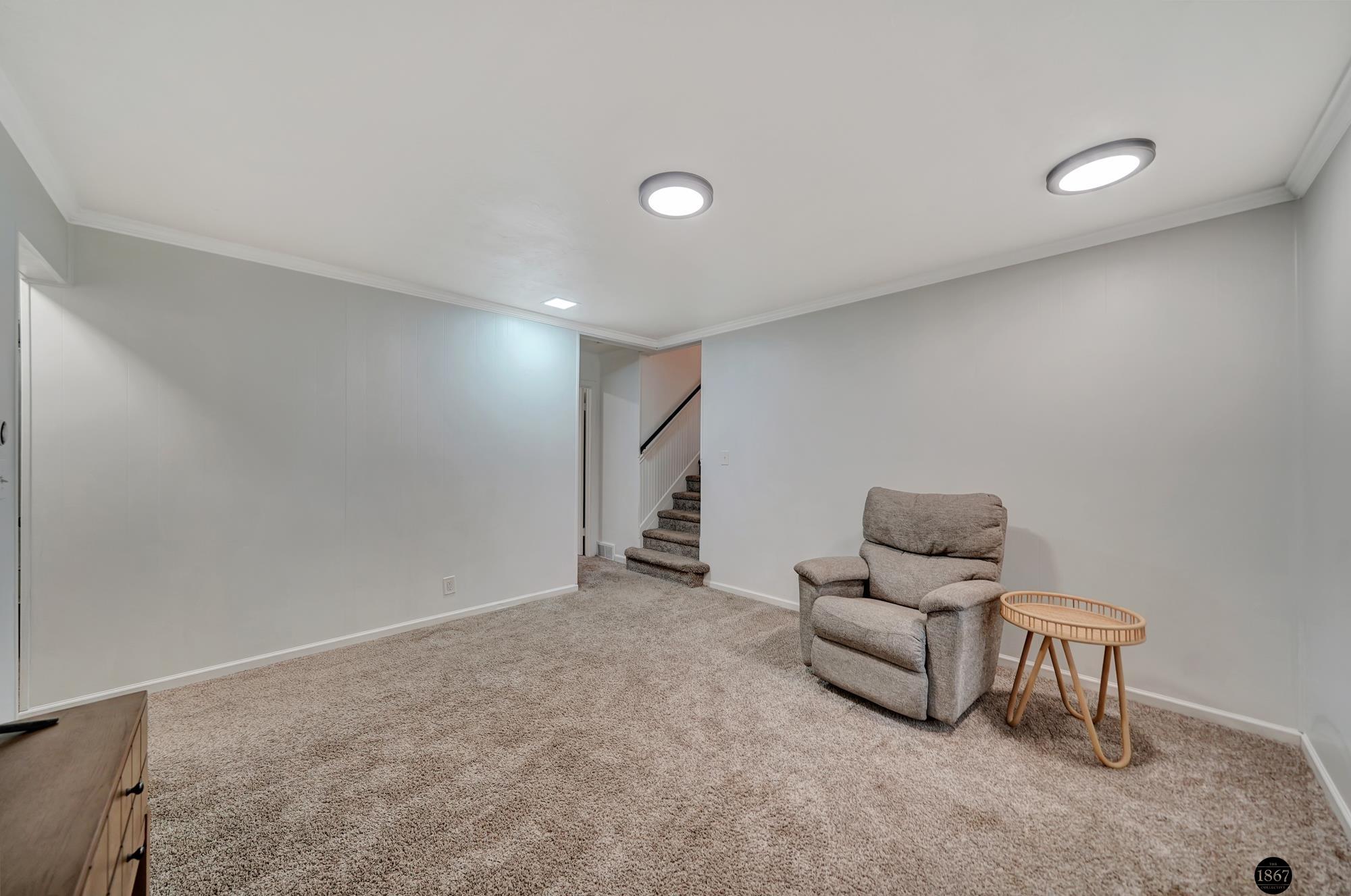 2849 N Cotner Boulevard