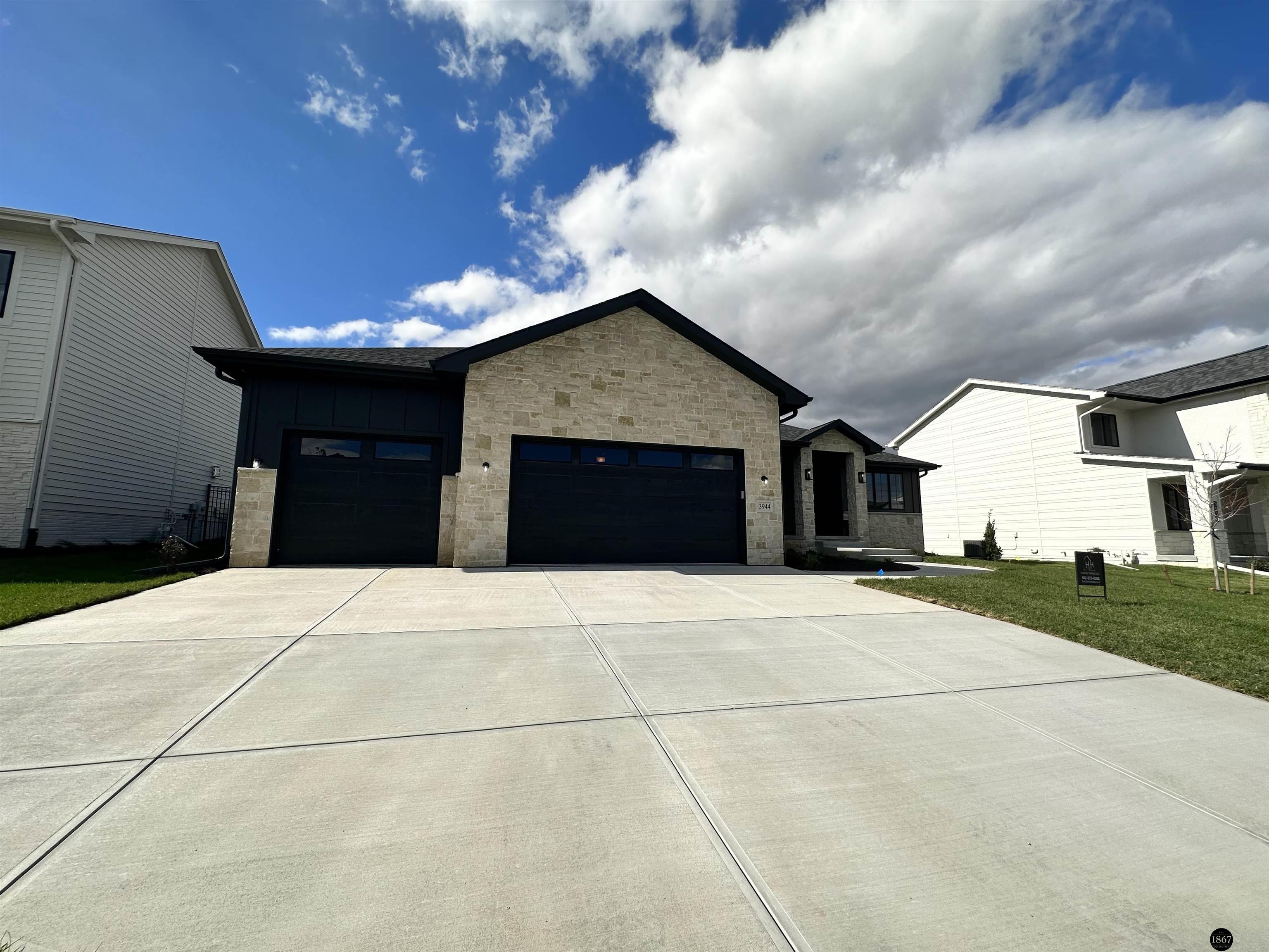 3521 S 220th Street