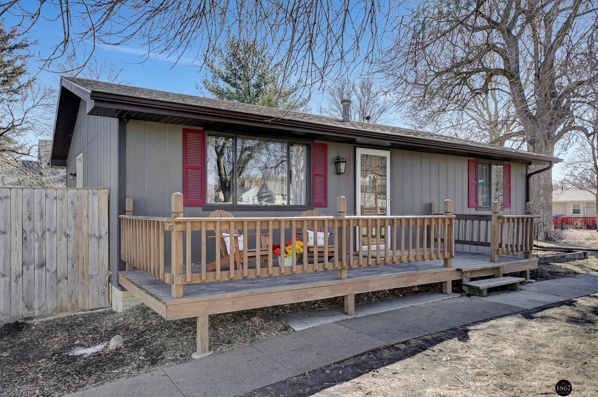 5302 Stockwell Street