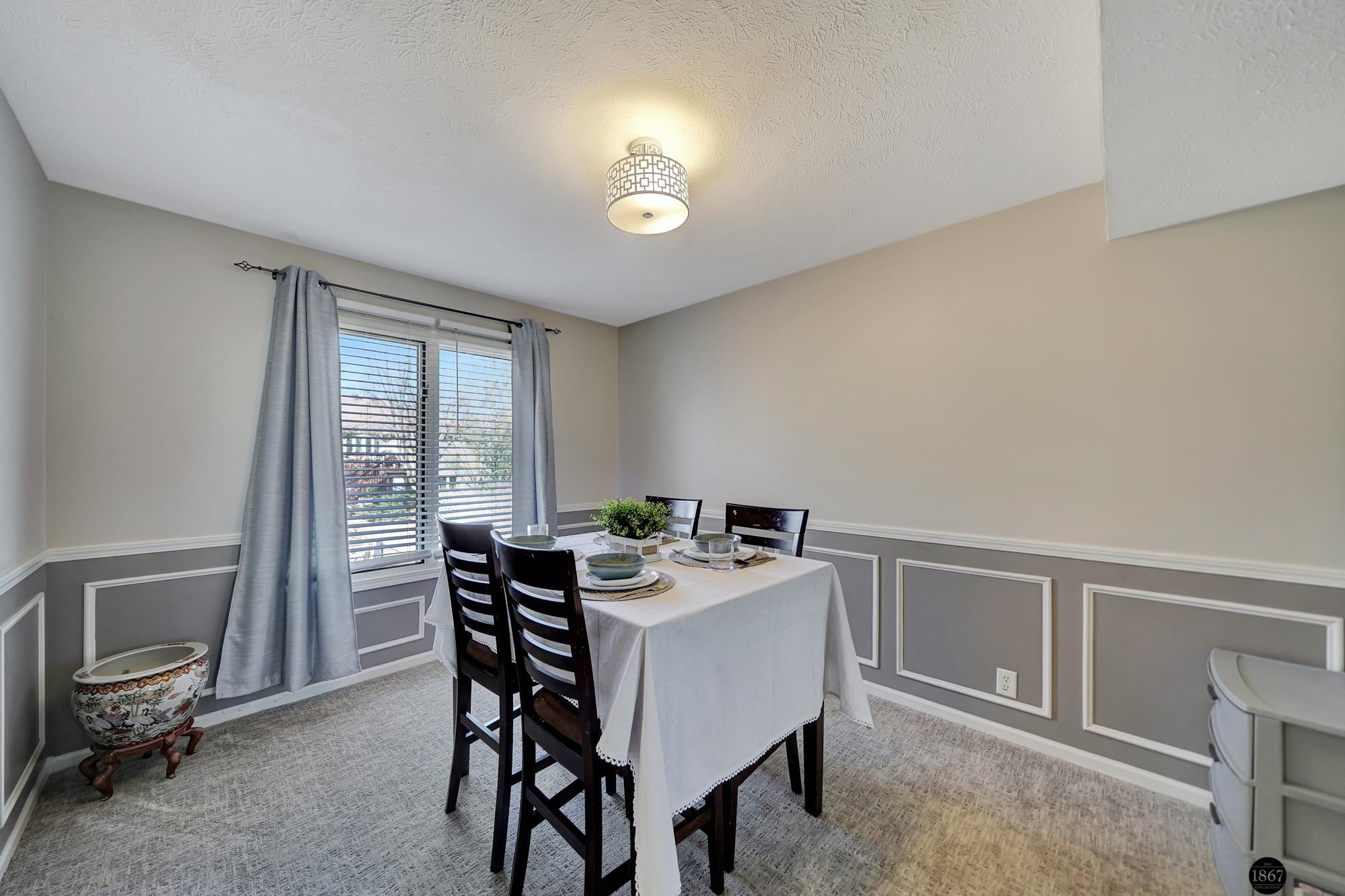 7045 Beaver Hollow Circle