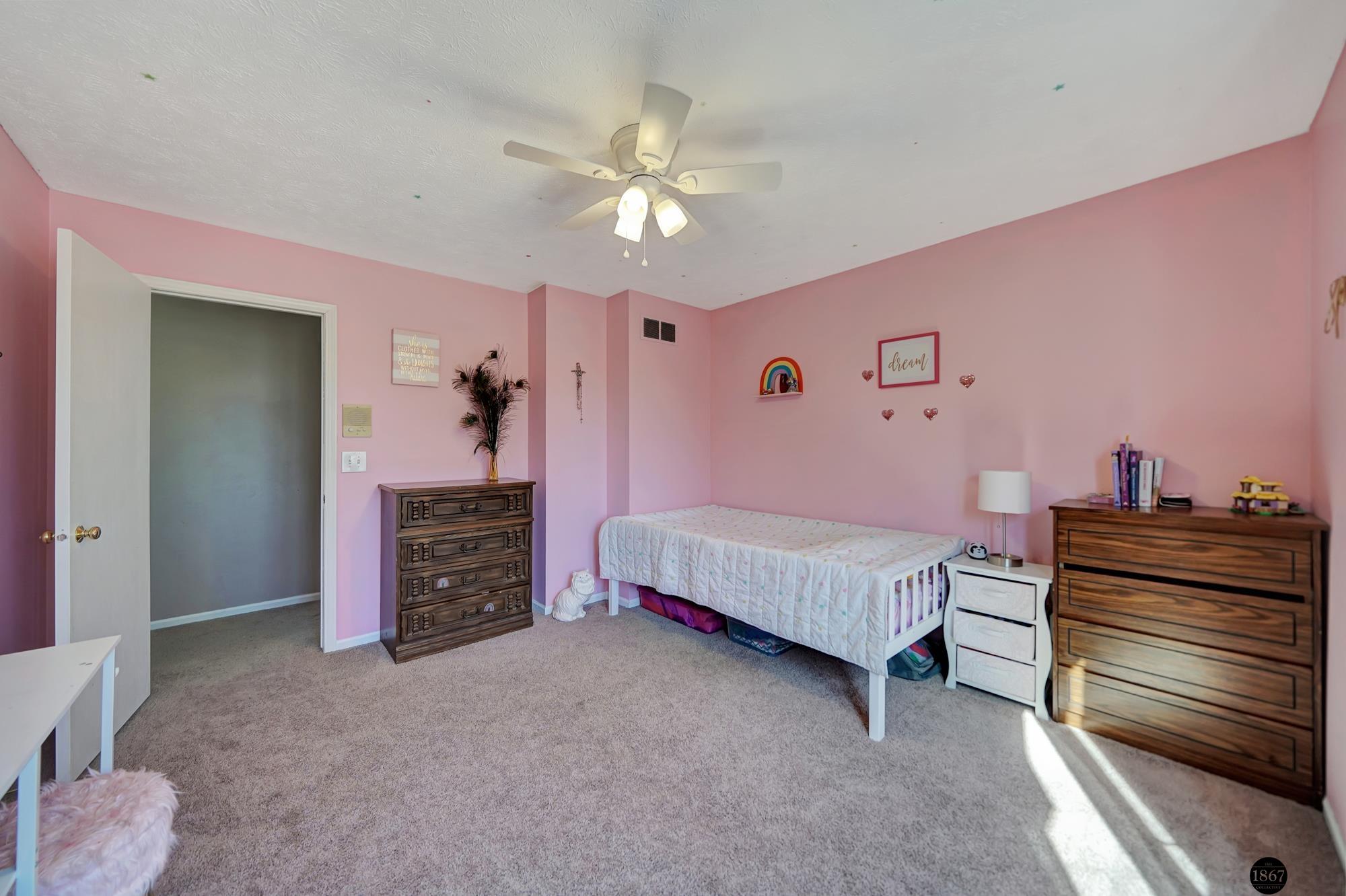 7045 Beaver Hollow Circle