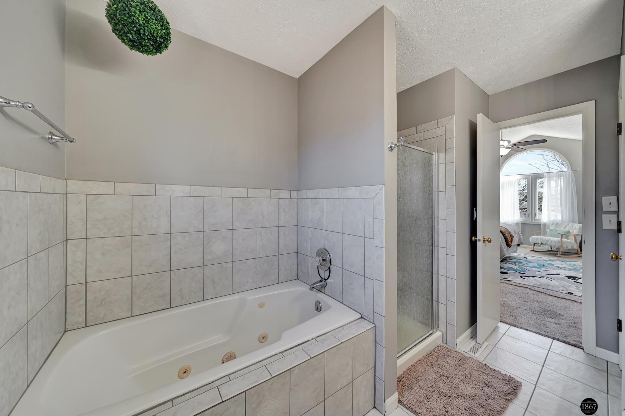 7045 Beaver Hollow Circle