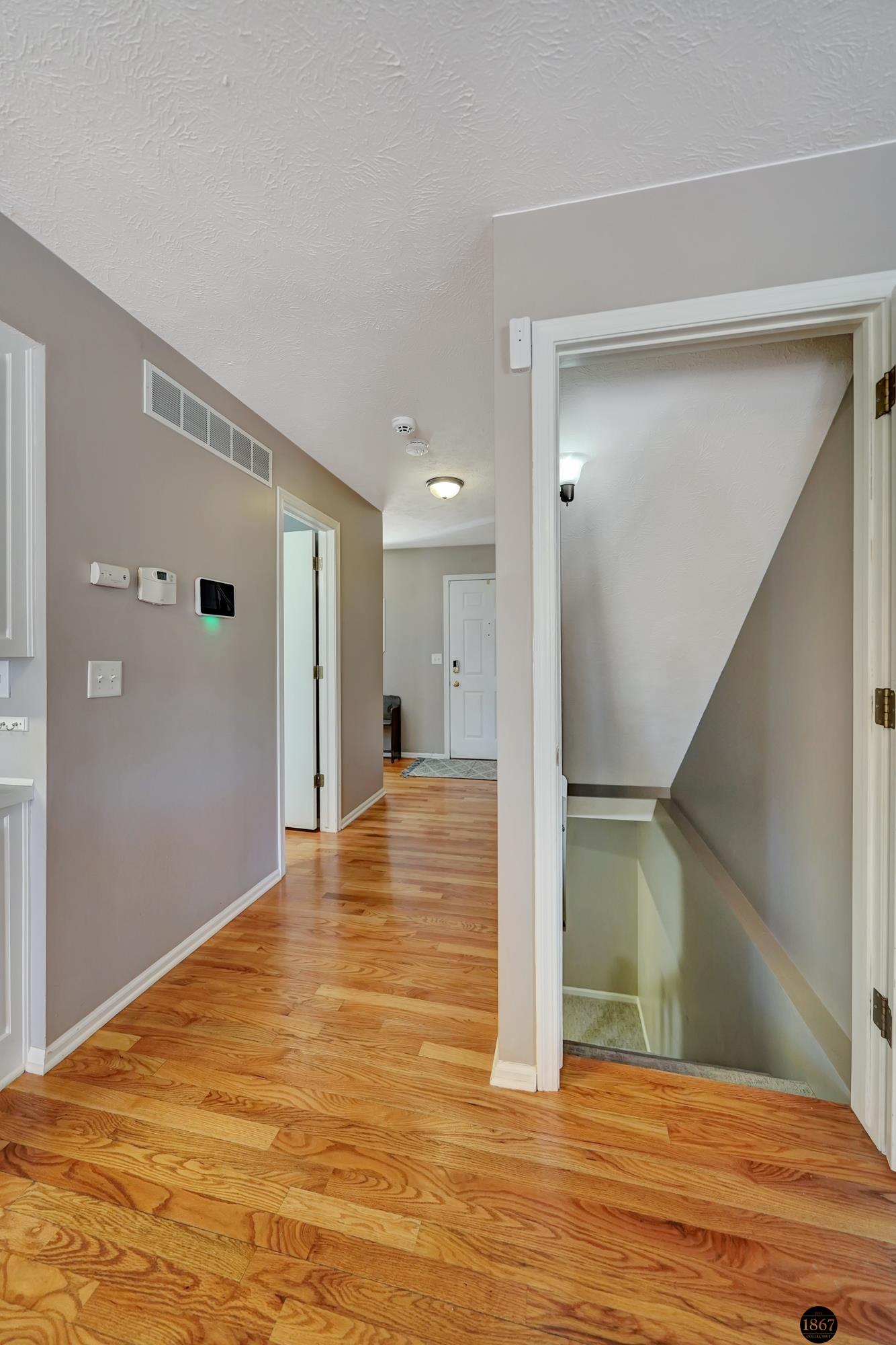 7045 Beaver Hollow Circle