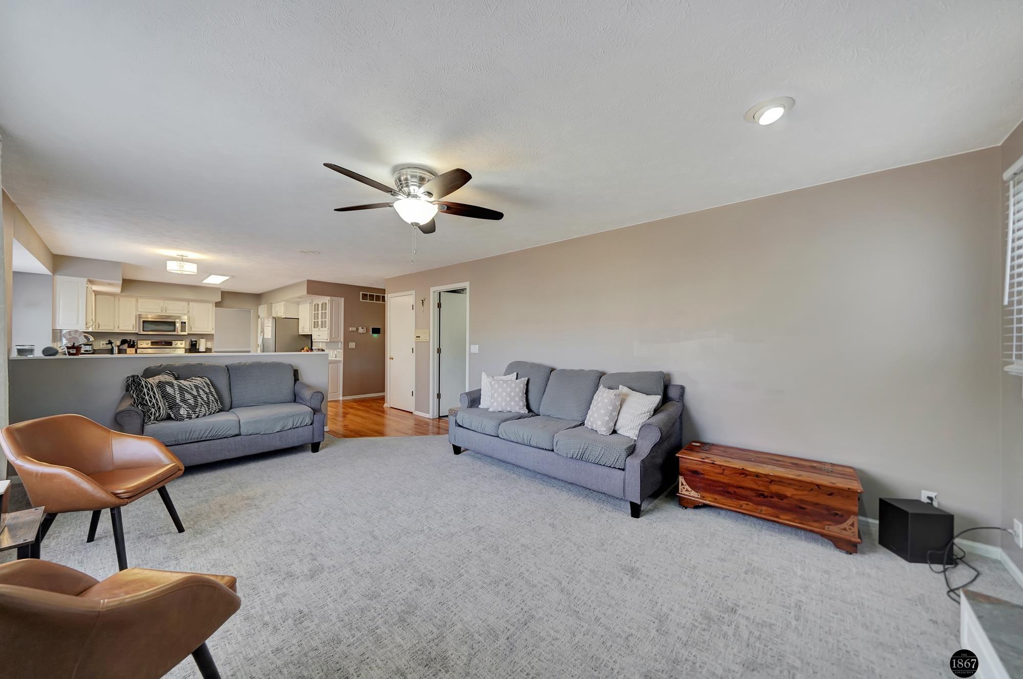 7045 Beaver Hollow Circle