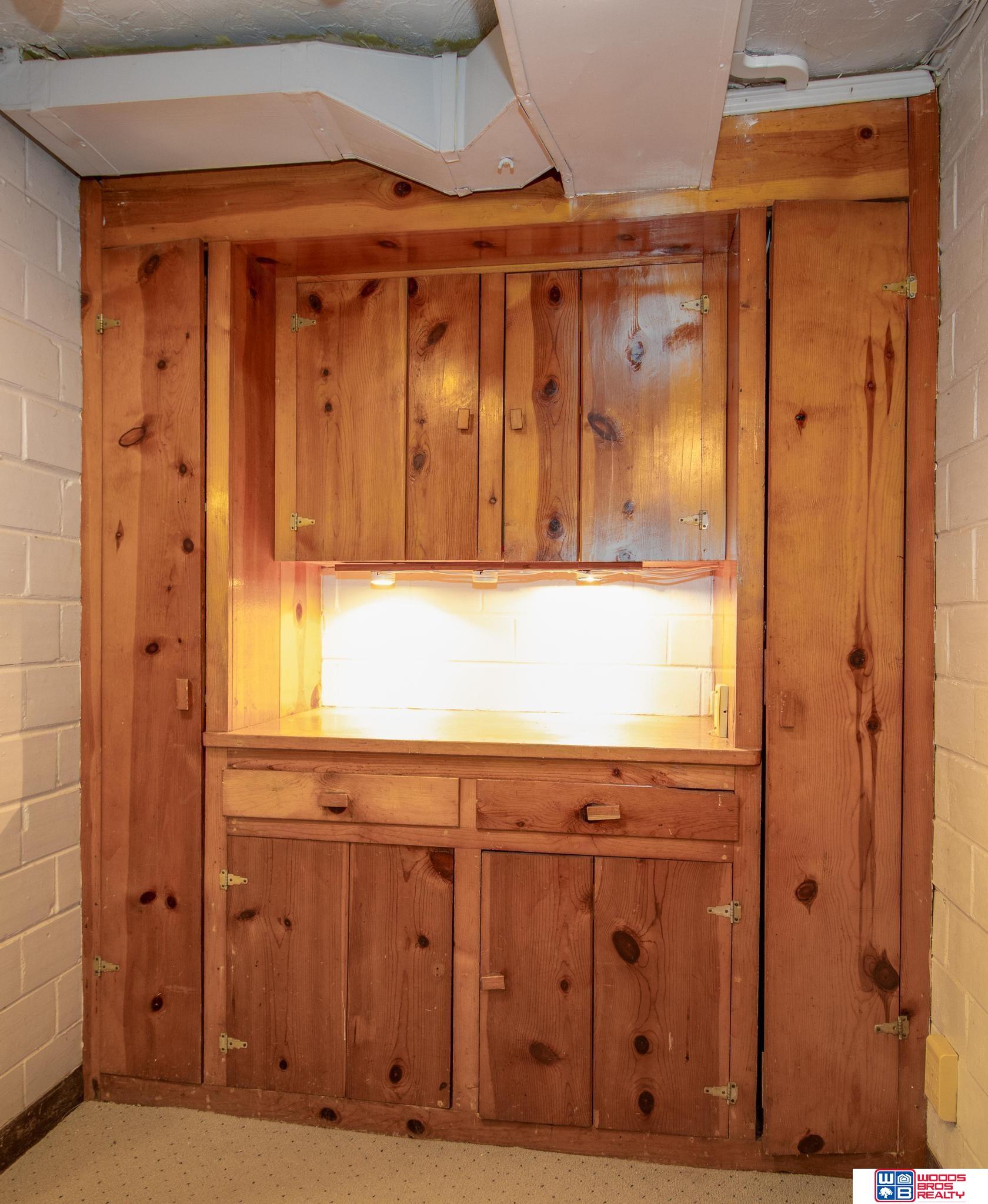 2830 Woodsdale Boulevard