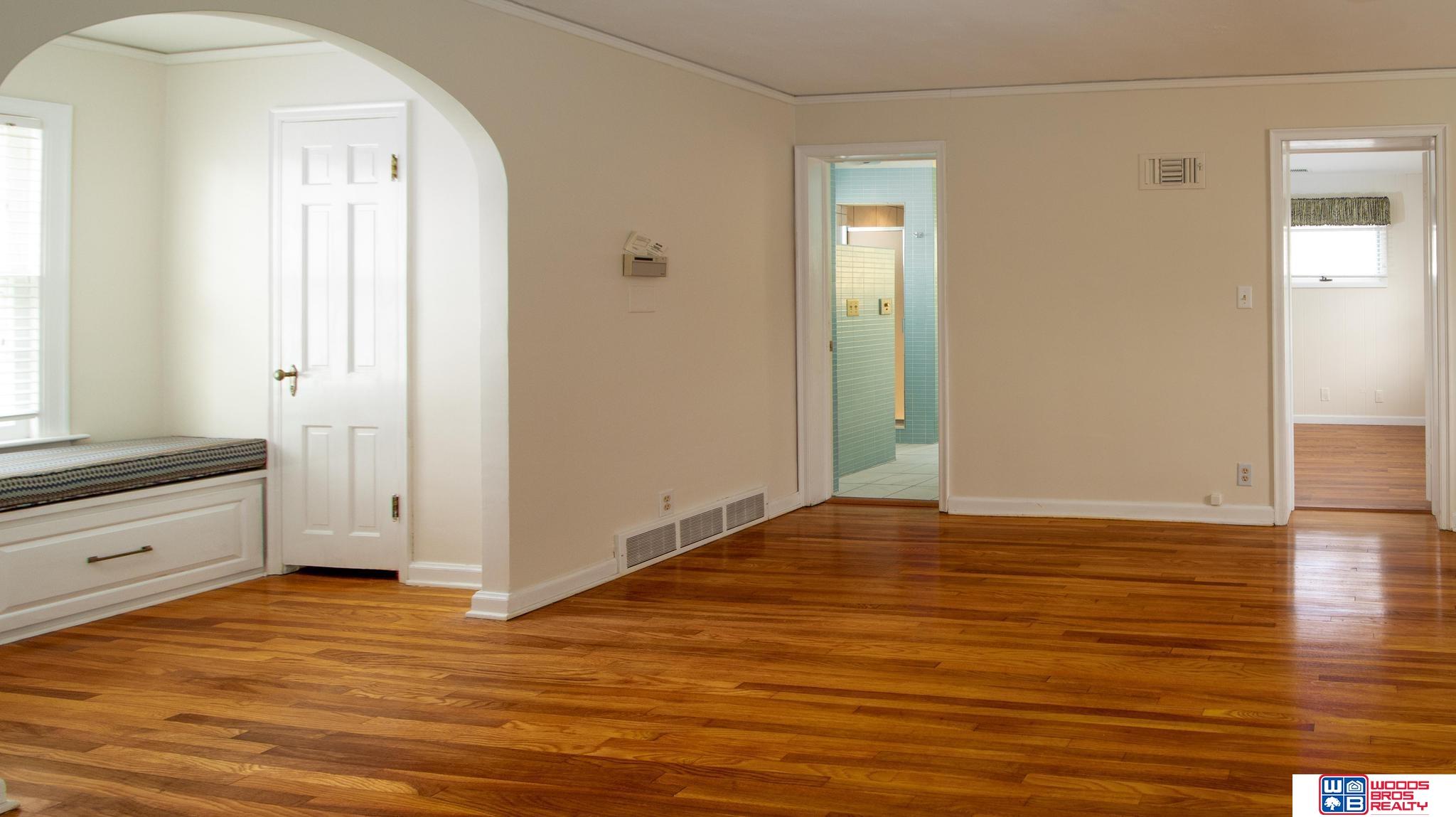 2830 Woodsdale Boulevard