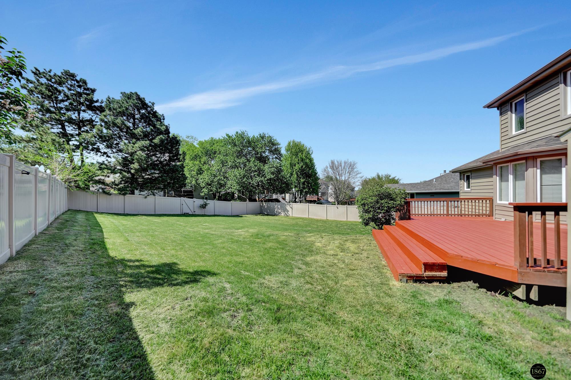 7233 Beaver Hollow Circle