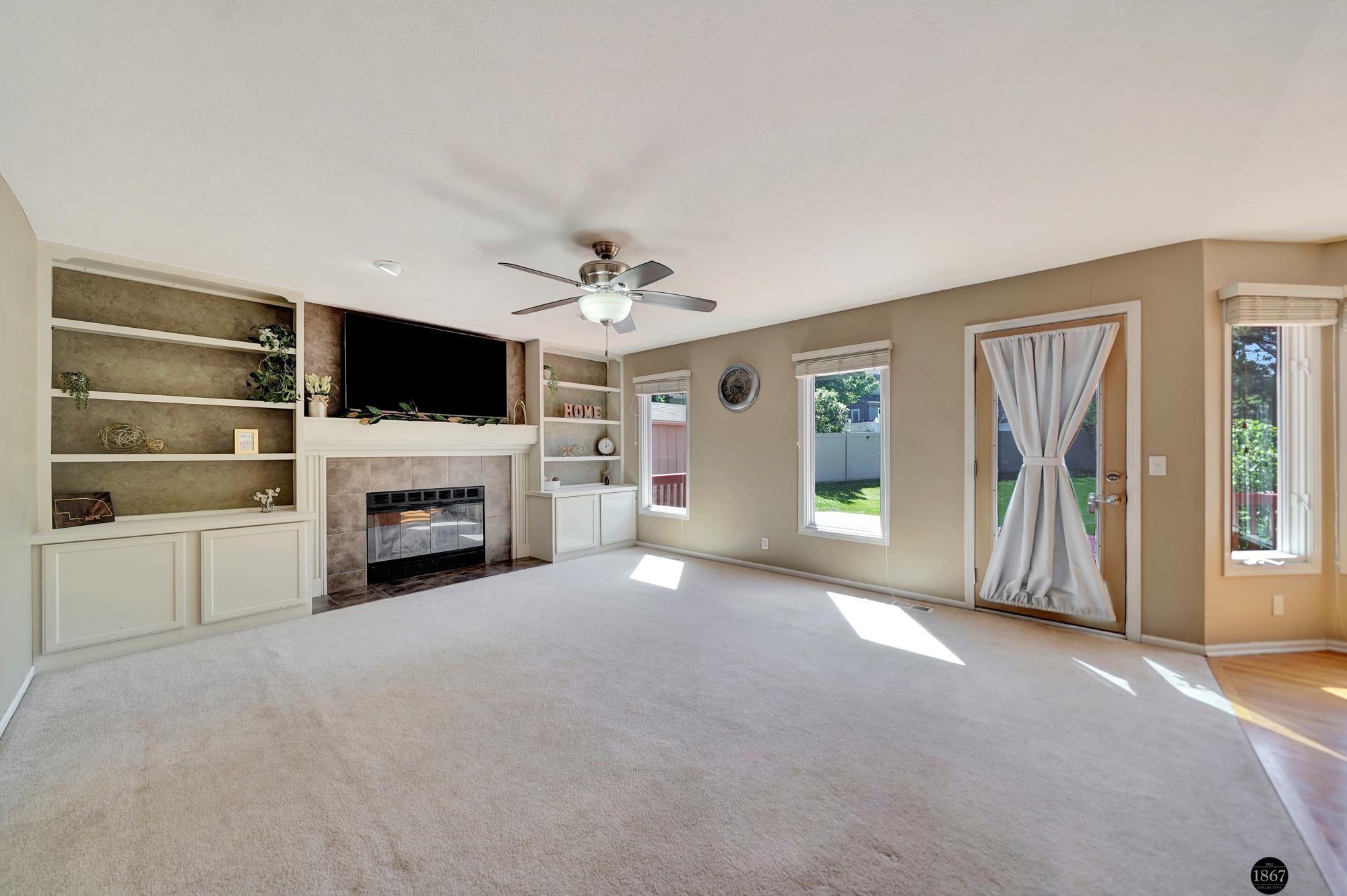 7233 Beaver Hollow Circle