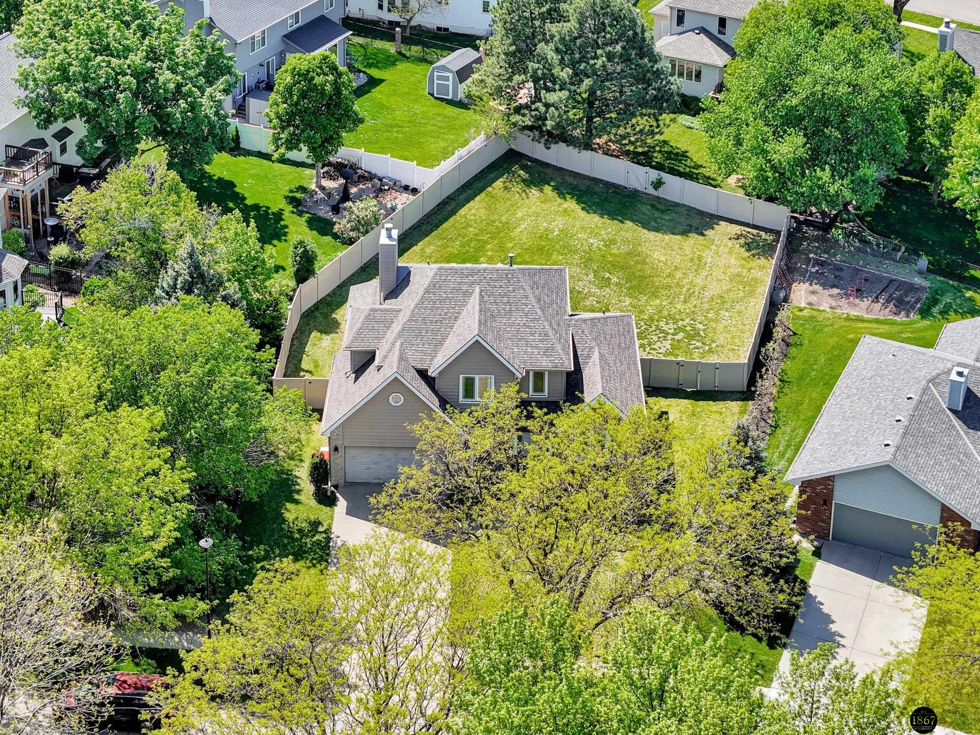 7233 Beaver Hollow Circle