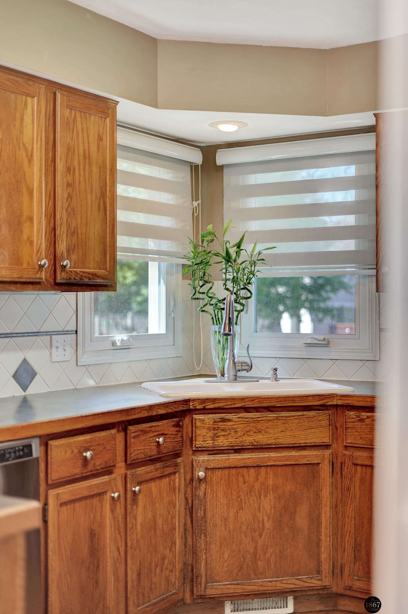 7233 Beaver Hollow Circle