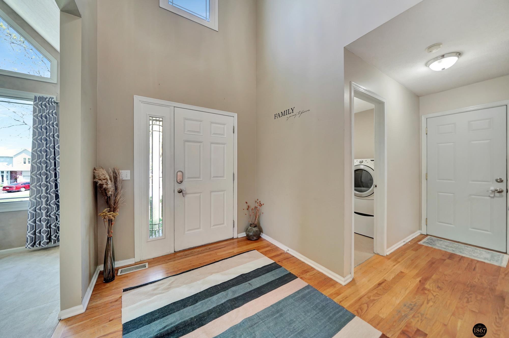 7233 Beaver Hollow Circle