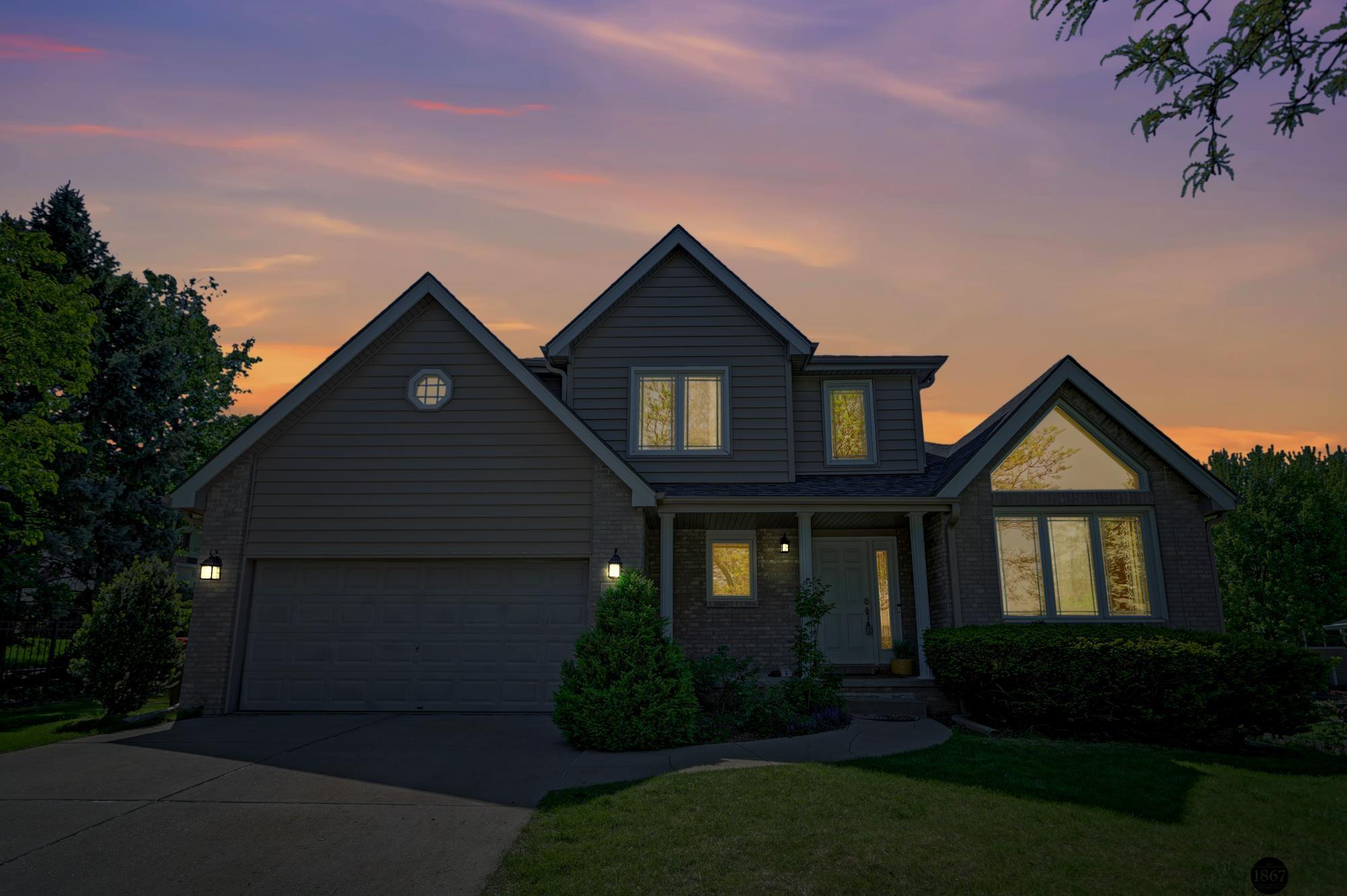 7233 Beaver Hollow Circle