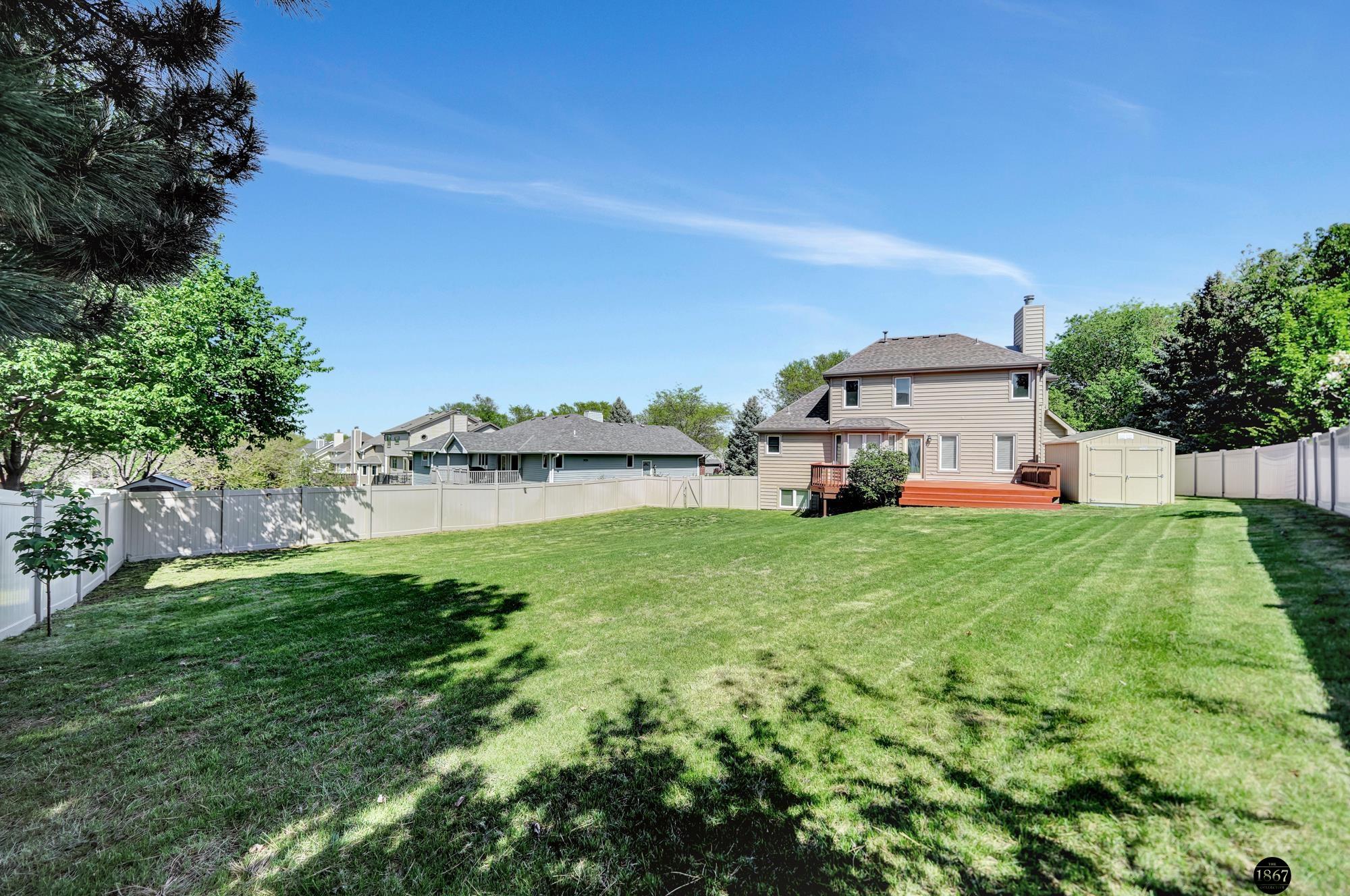 7233 Beaver Hollow Circle