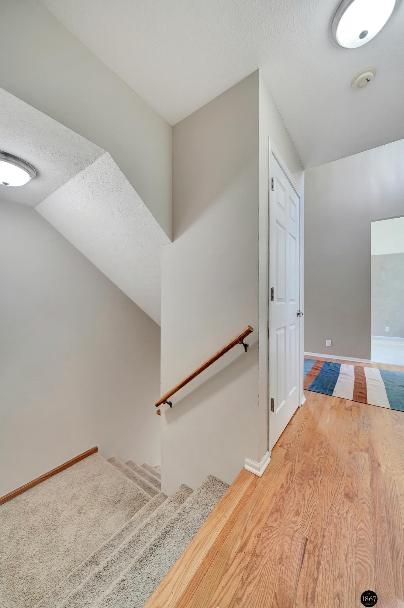 7233 Beaver Hollow Circle