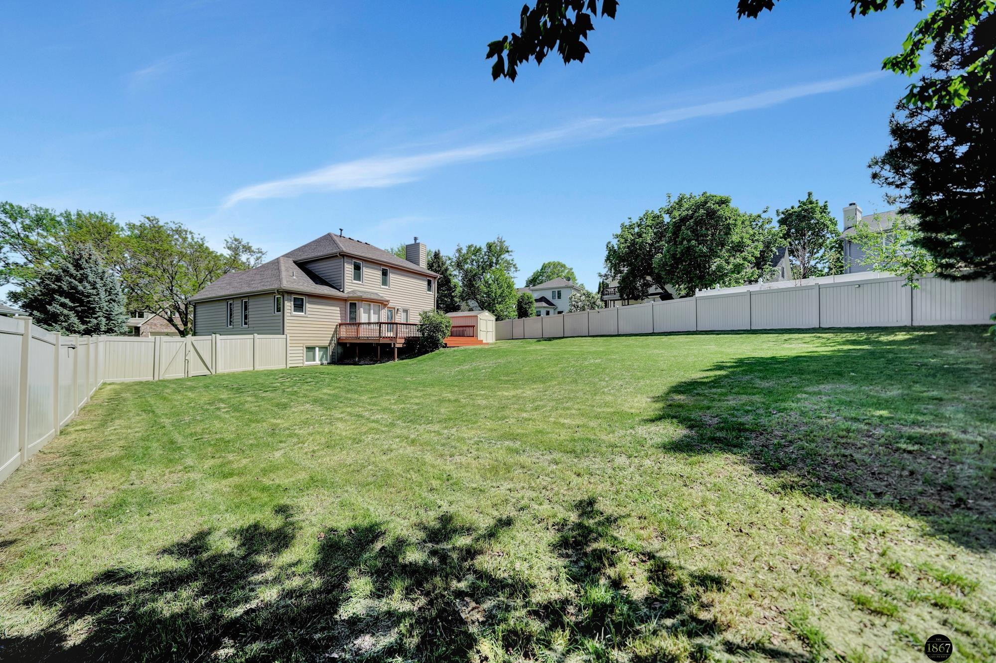 7233 Beaver Hollow Circle