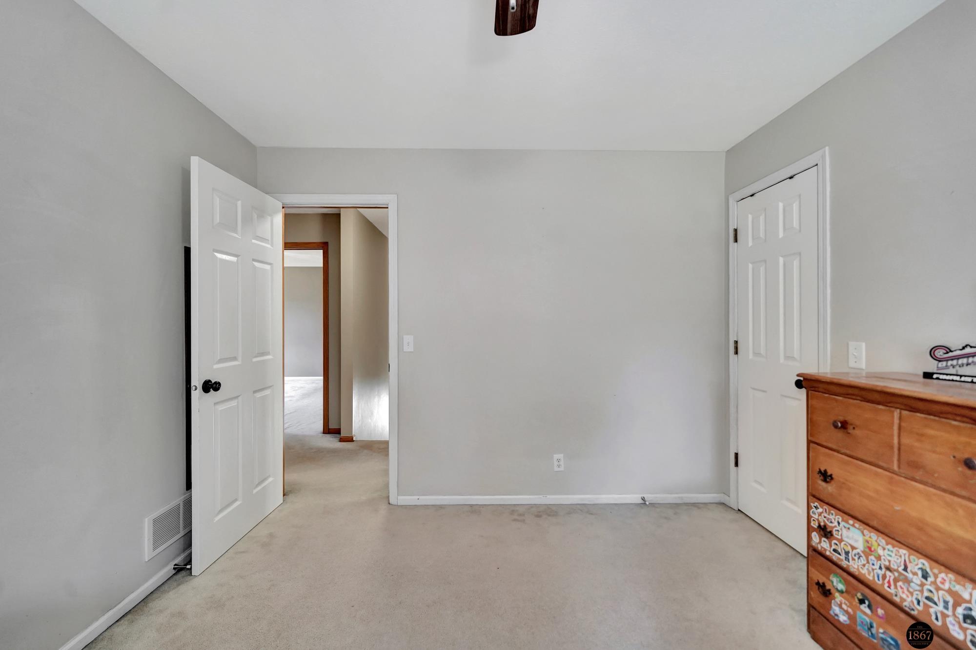 7233 Beaver Hollow Circle