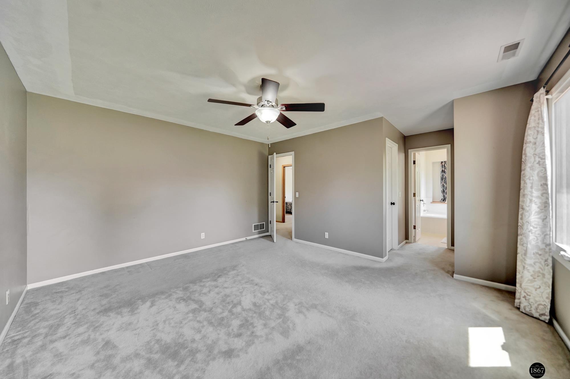 7233 Beaver Hollow Circle