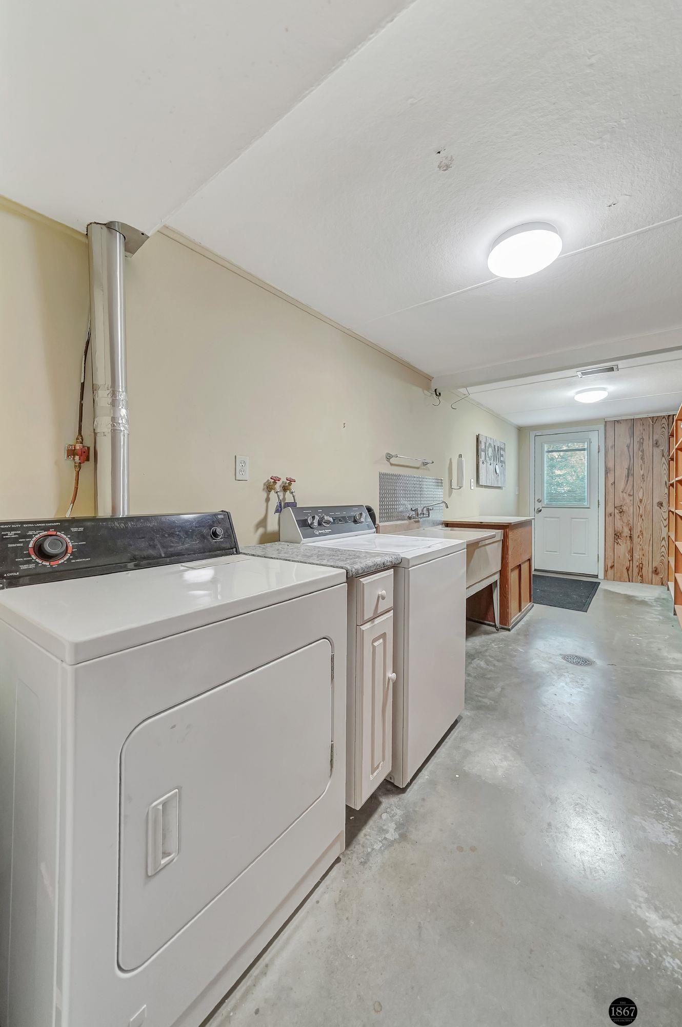 11251 N 56th Street