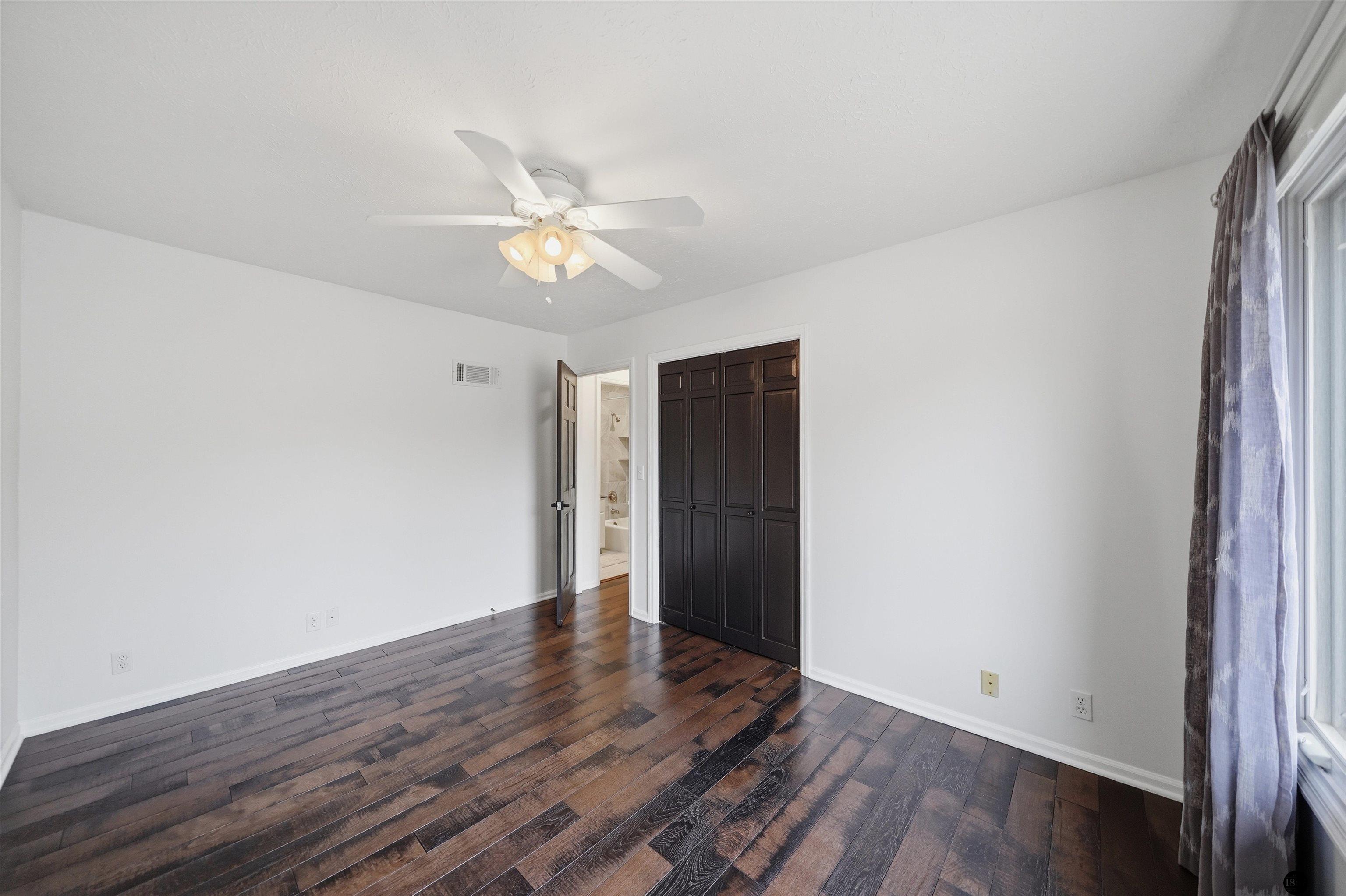 5852 Locust Street