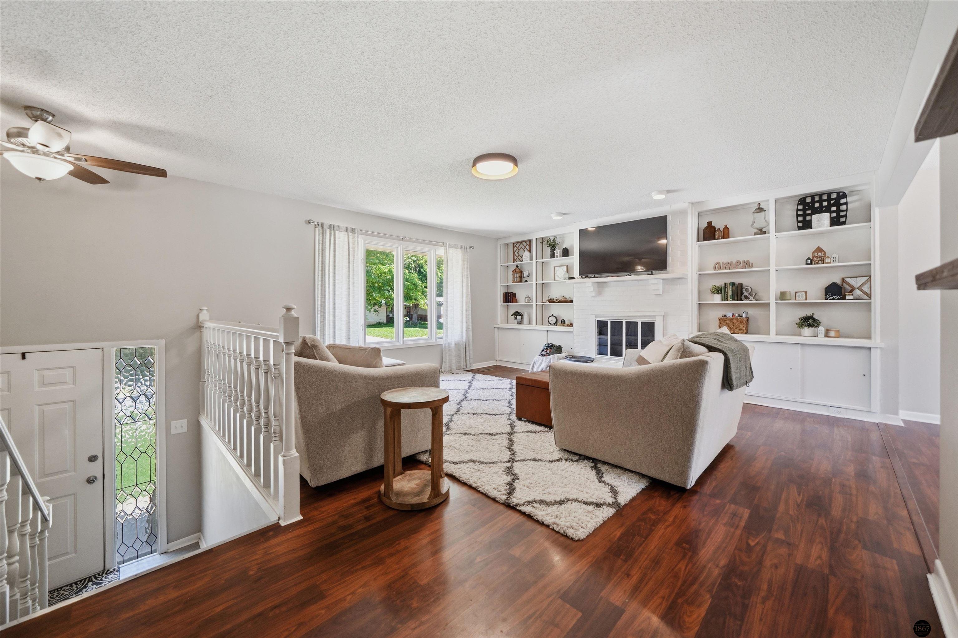 5821 Deerwood Drive