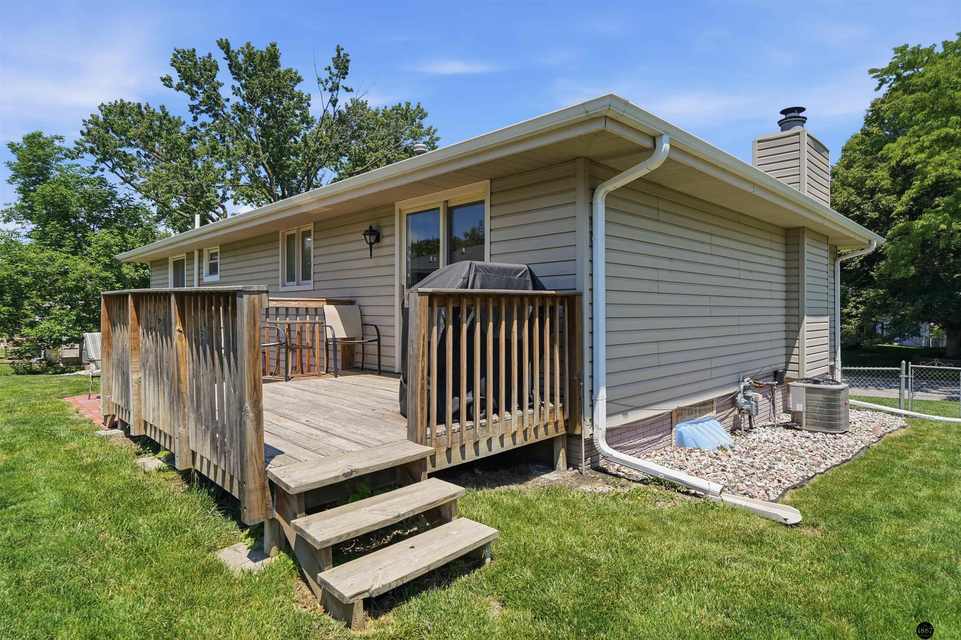 5821 Deerwood Drive