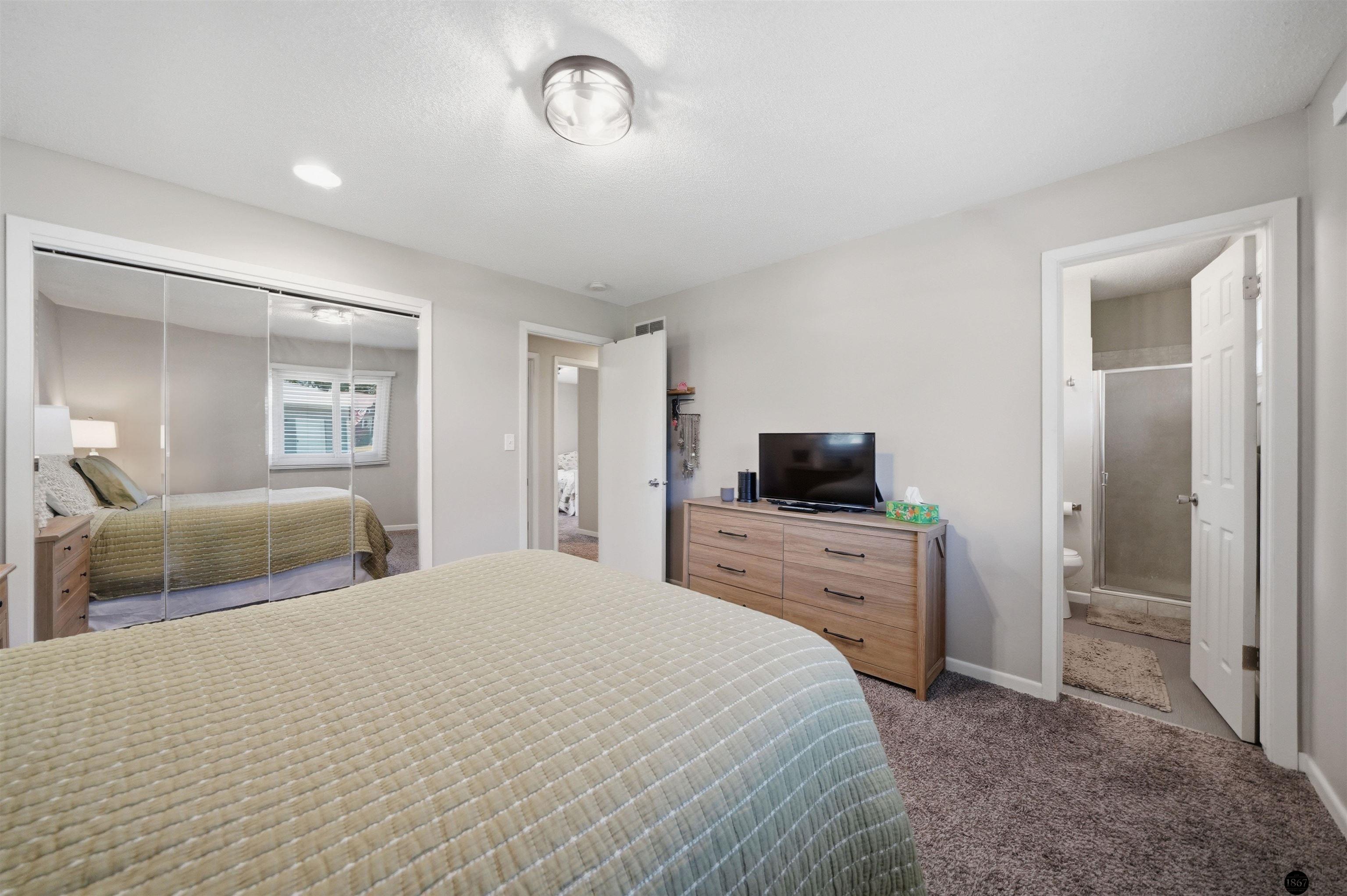 5821 Deerwood Drive