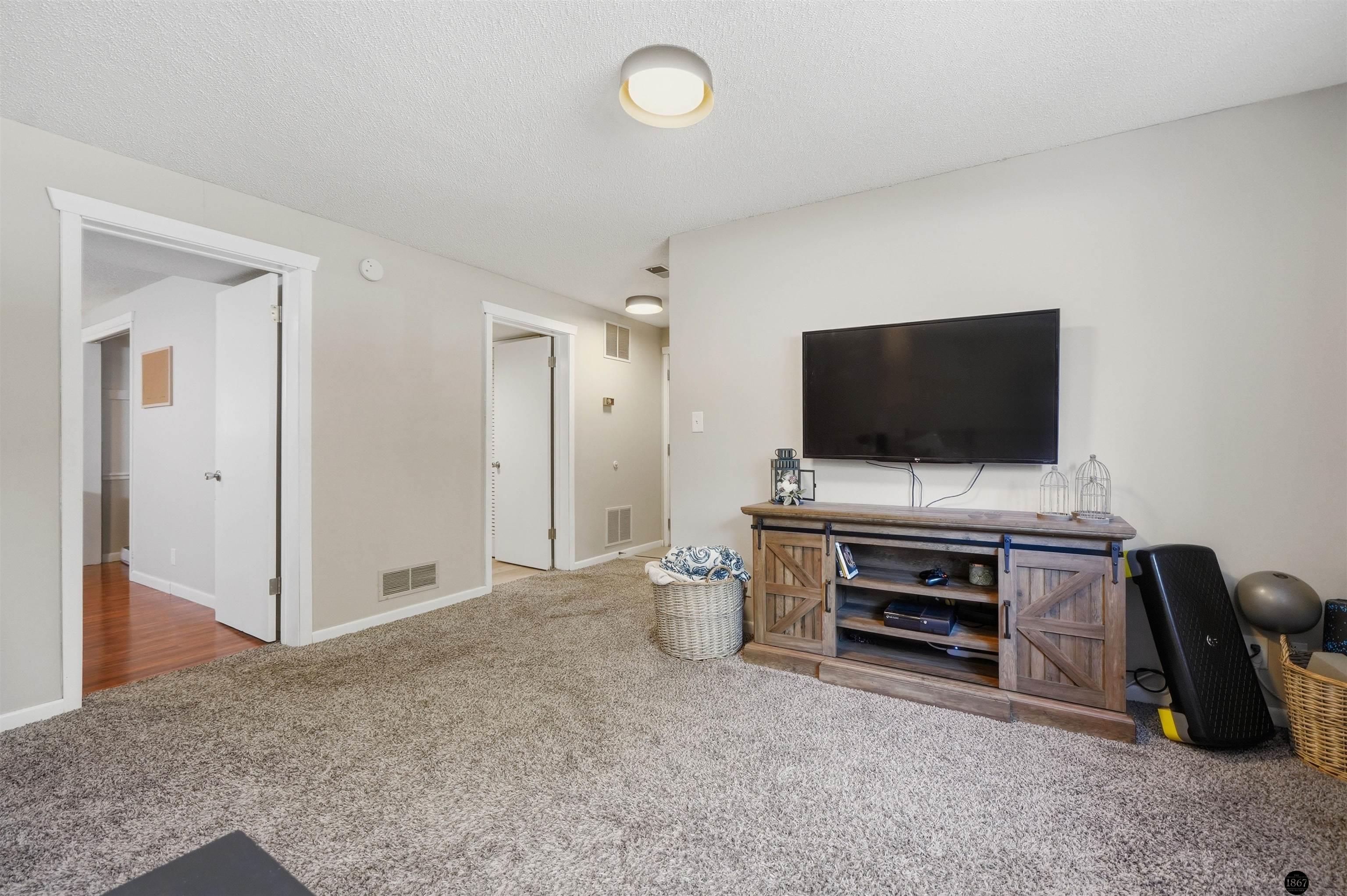 5821 Deerwood Drive