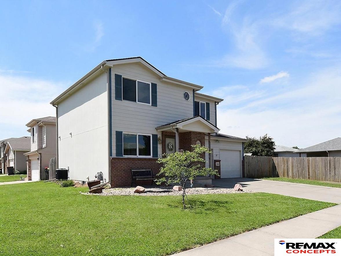 3005 W Kyle Lane