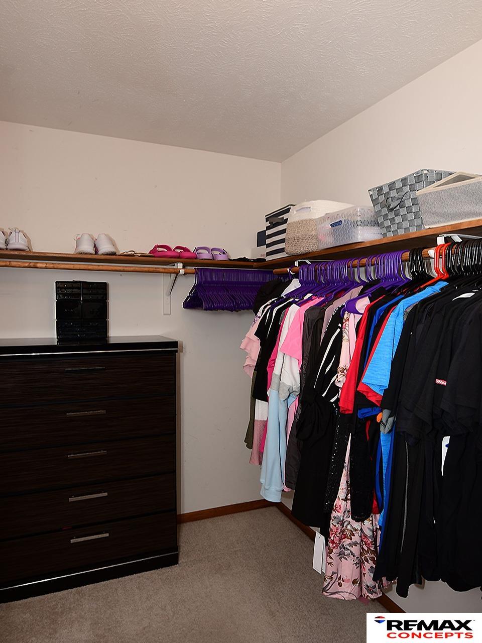 3005 W Kyle Lane
