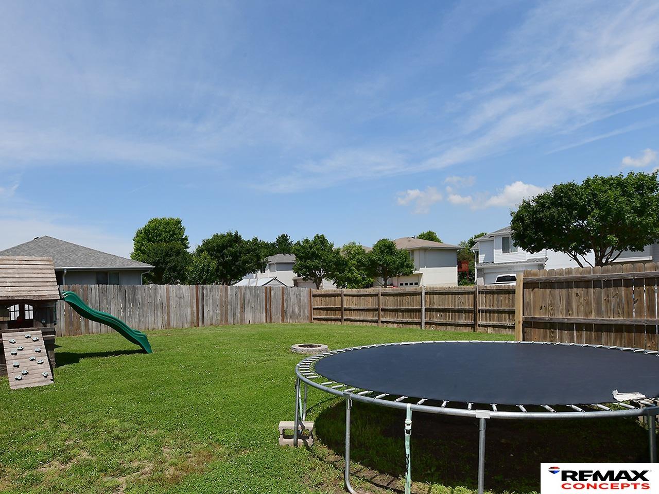 3005 W Kyle Lane