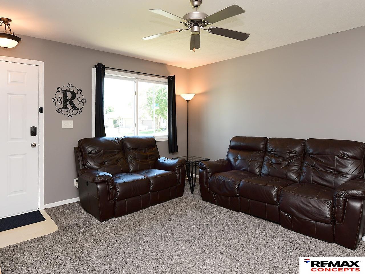 3005 W Kyle Lane