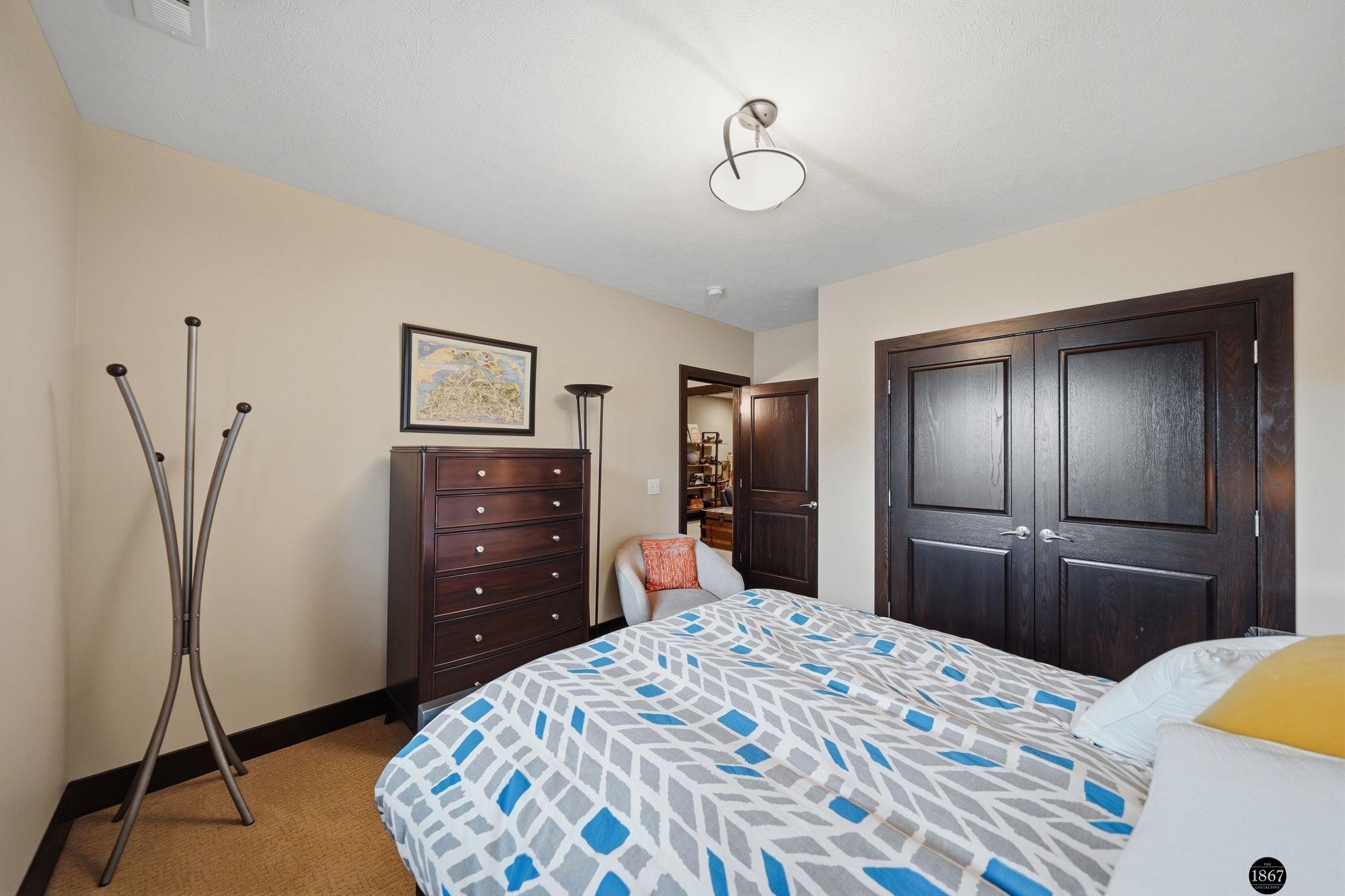 9650 Cotswold Lane