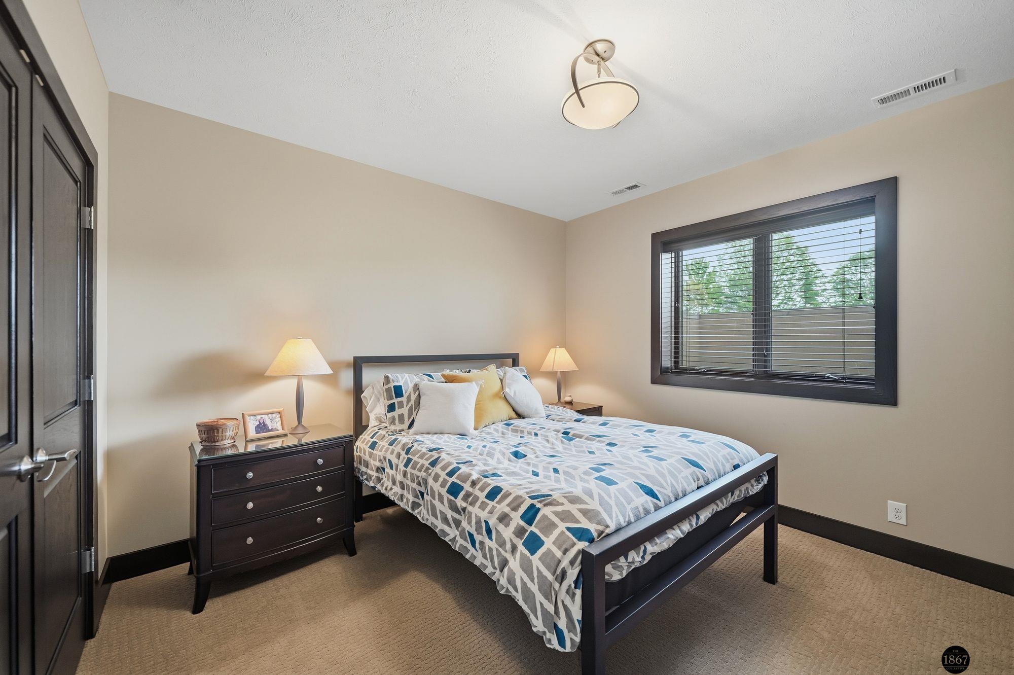 9650 Cotswold Lane