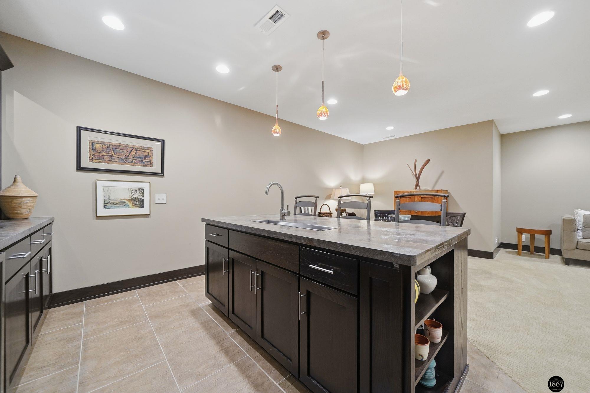 9650 Cotswold Lane