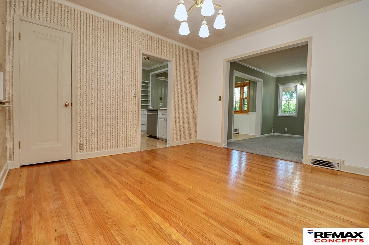 200 S Cotner Boulevard