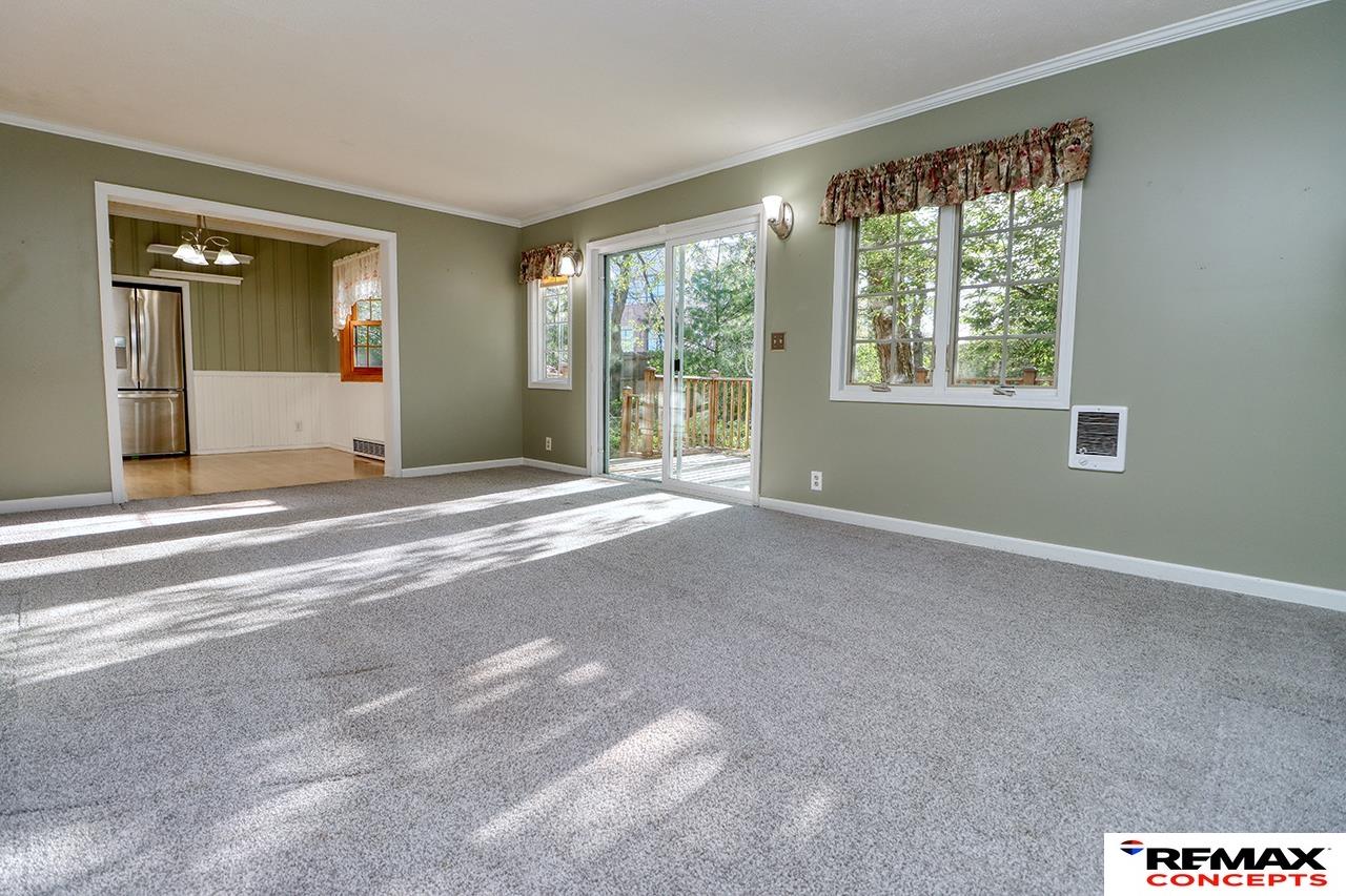 200 S Cotner Boulevard